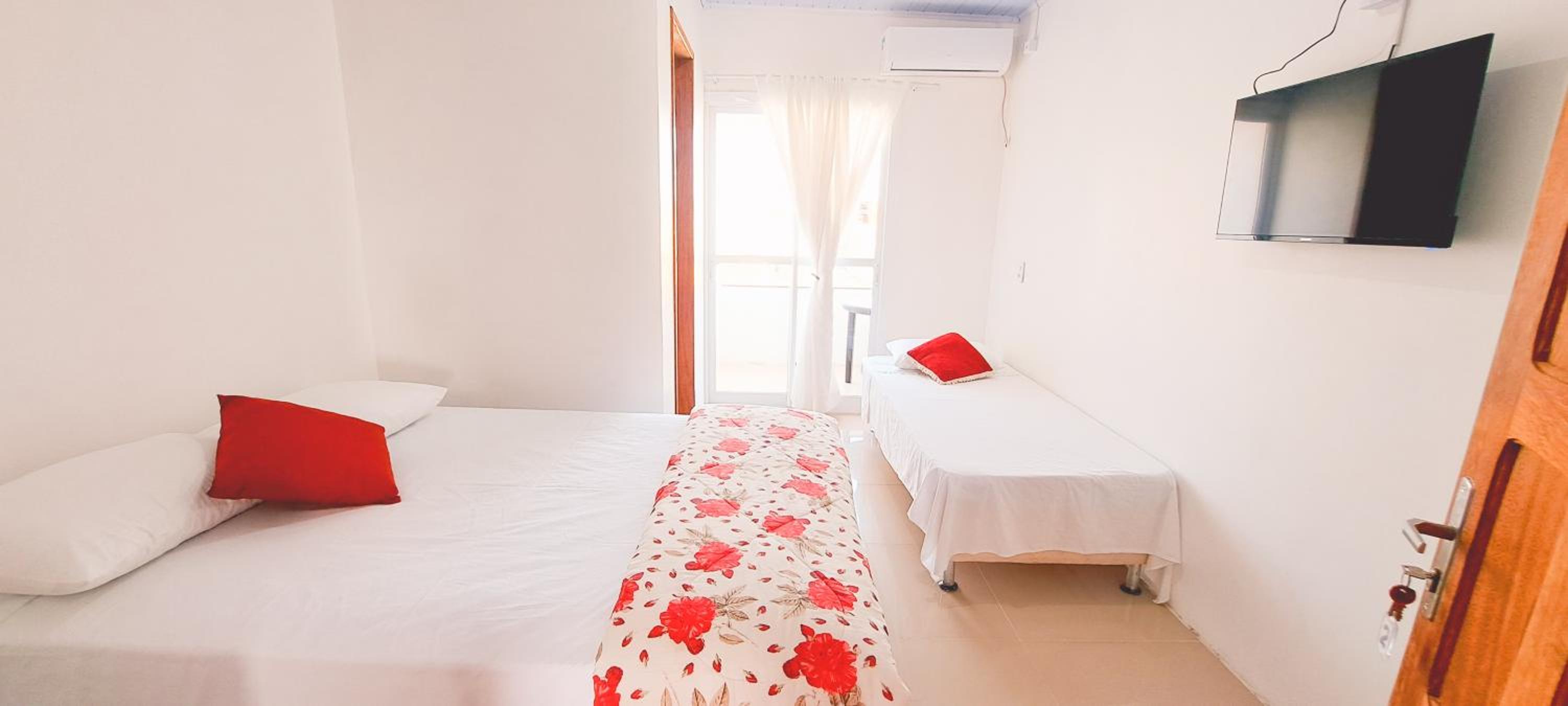 Camelo locação de Suítes Individuais Pousada com Cozinha e Sala Compartilhada