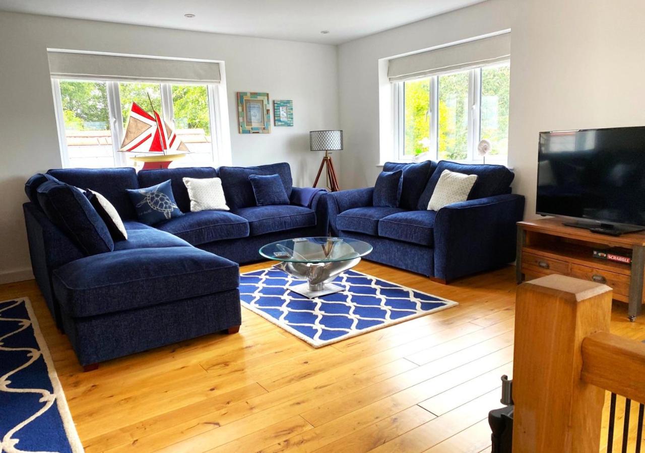 3 Bed in Mevagissey oc-vaview view 4
