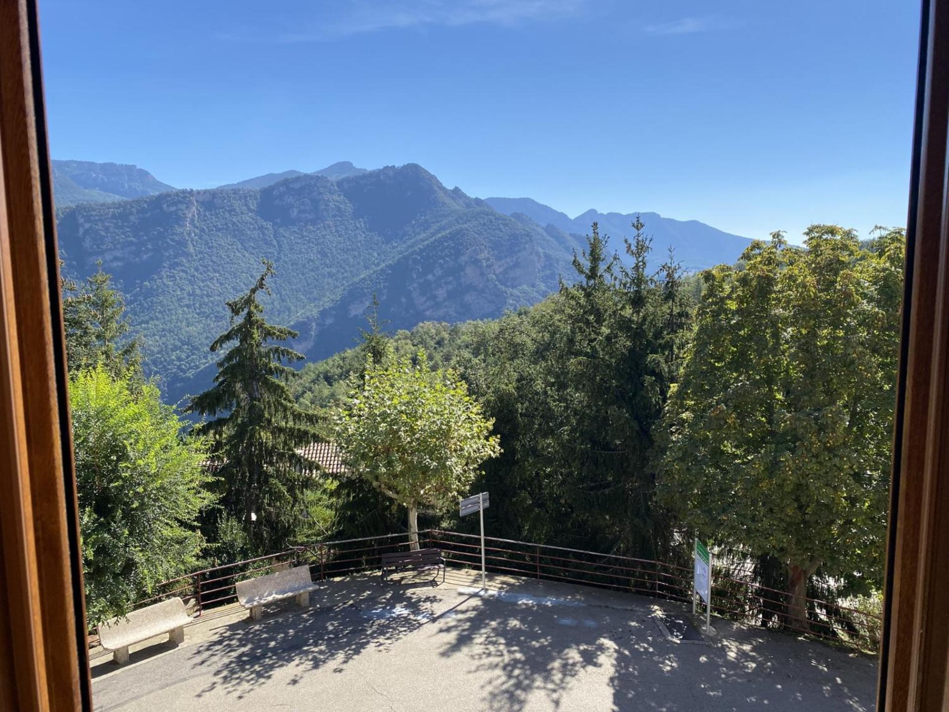 Sereno rincón de montaña