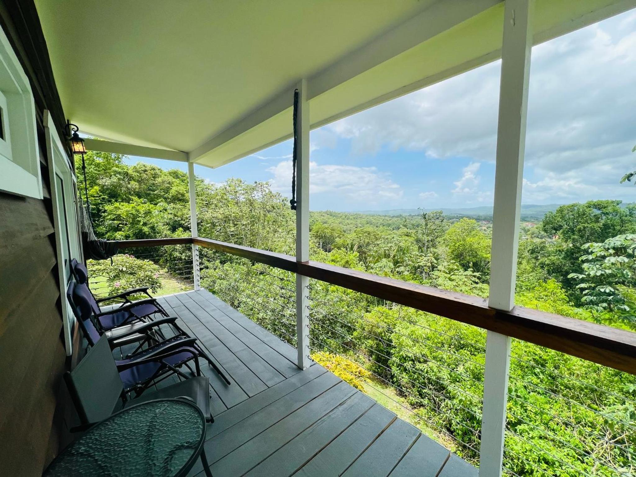 Cayo Vista Guest House