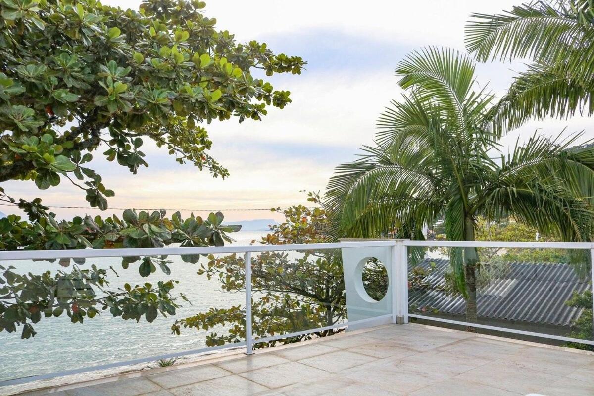 Charme, pôr do sol, praia privada. Exclusividade.