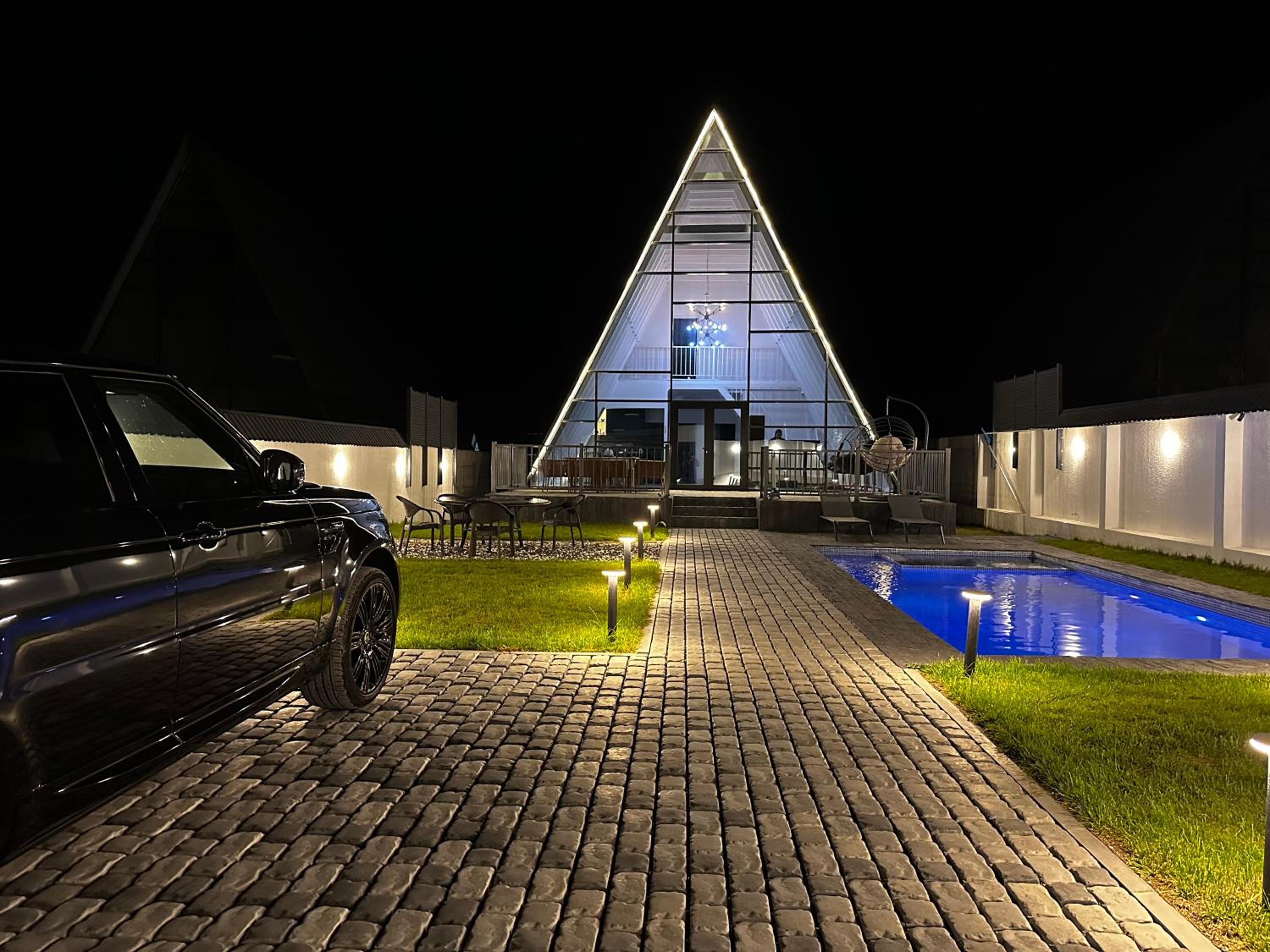 Qafqaz Falcon Chalet