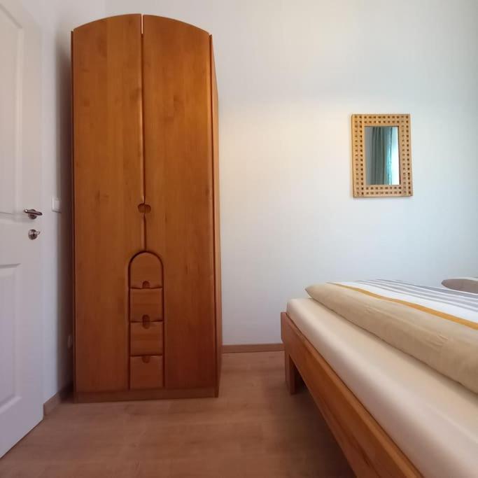 Altbauwohnung neu saniert - für Familien geeignet