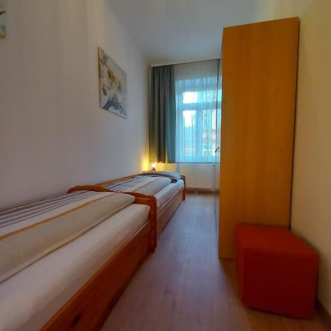 Altbauwohnung neu saniert - für Familien geeignet
