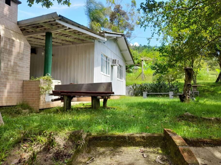 Cabana Cantinho de Água