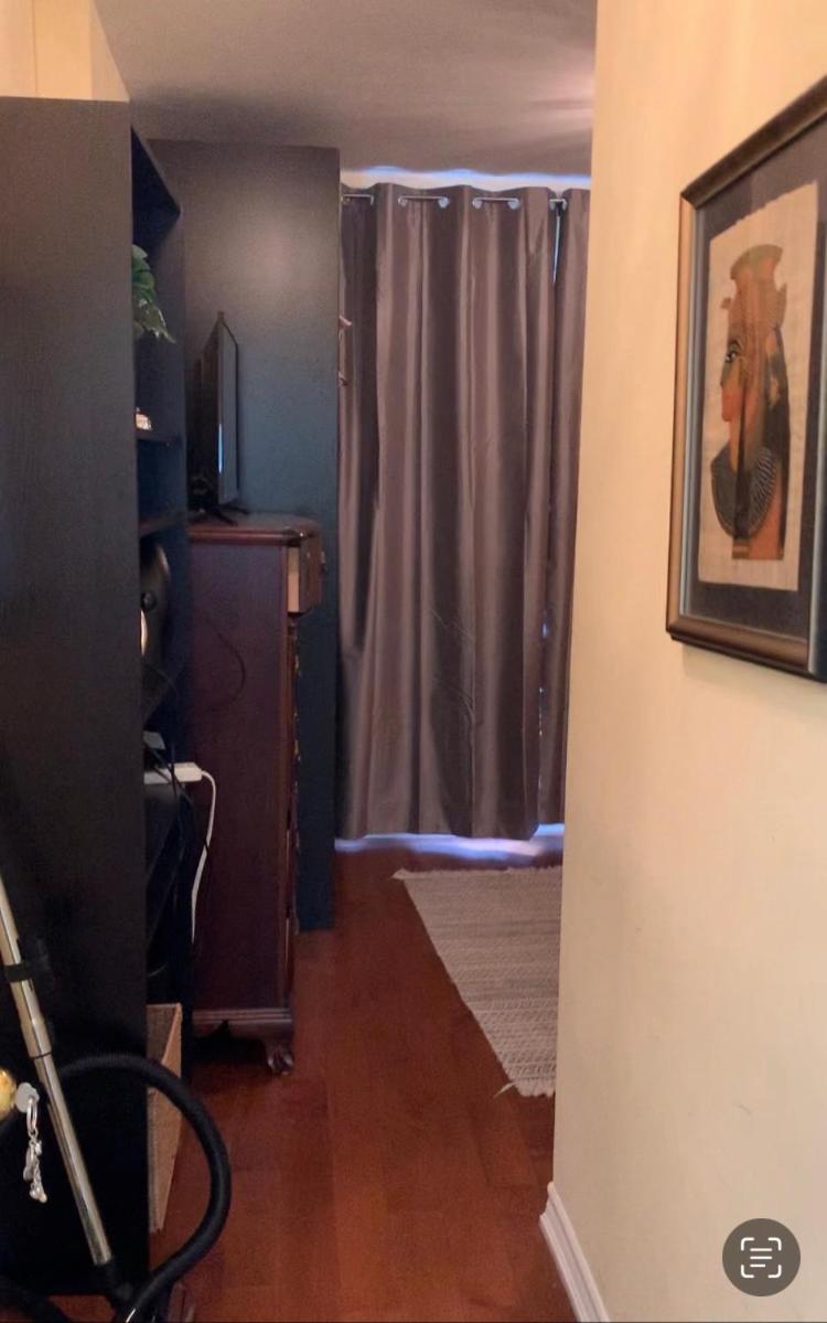 Comfortable Cozy and Convenient rooms for rent