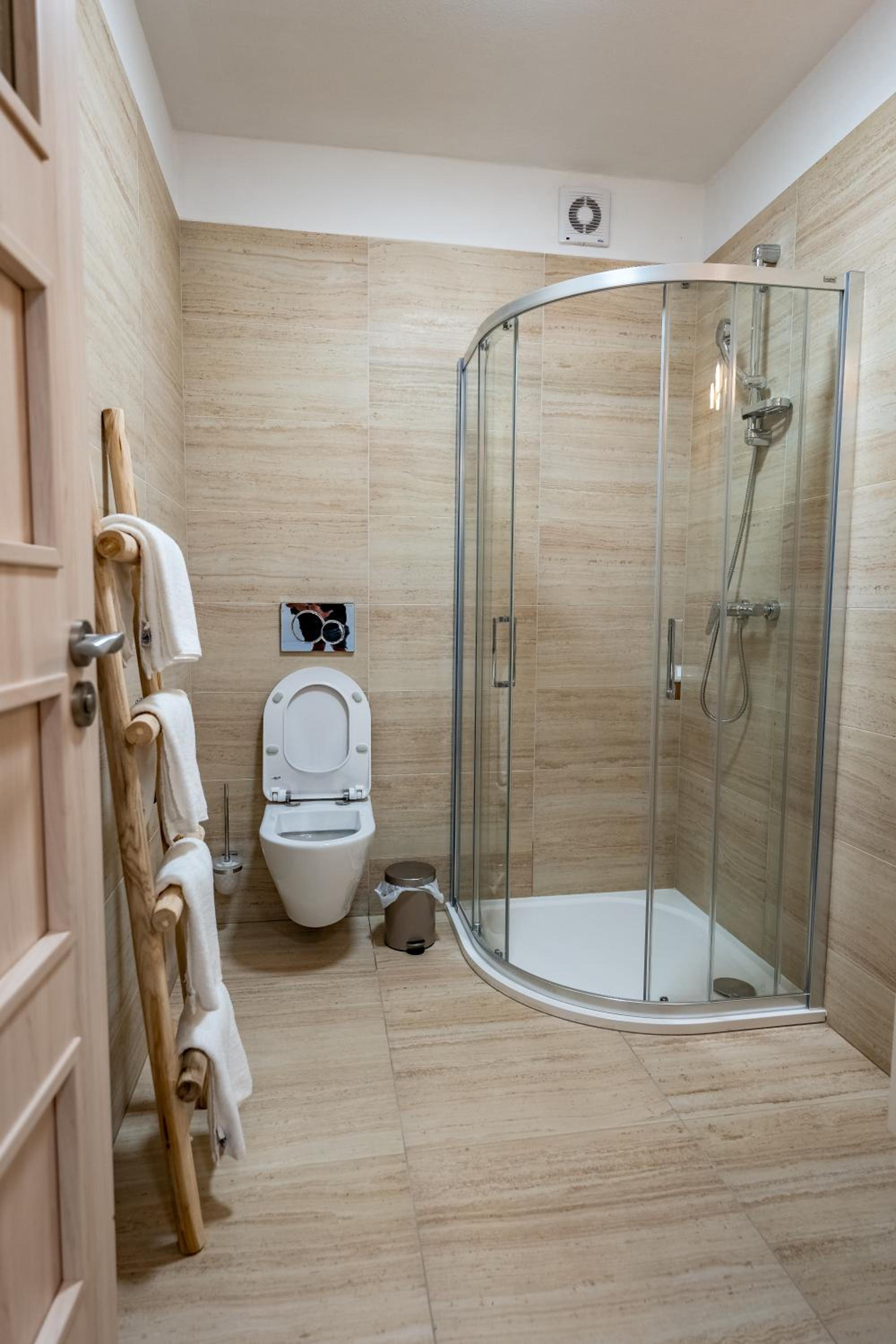Wellness zoo apartmány Lhota