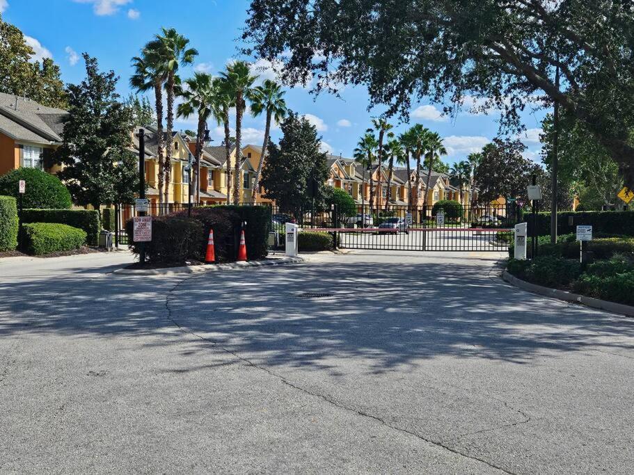 Theme Park Gateway!