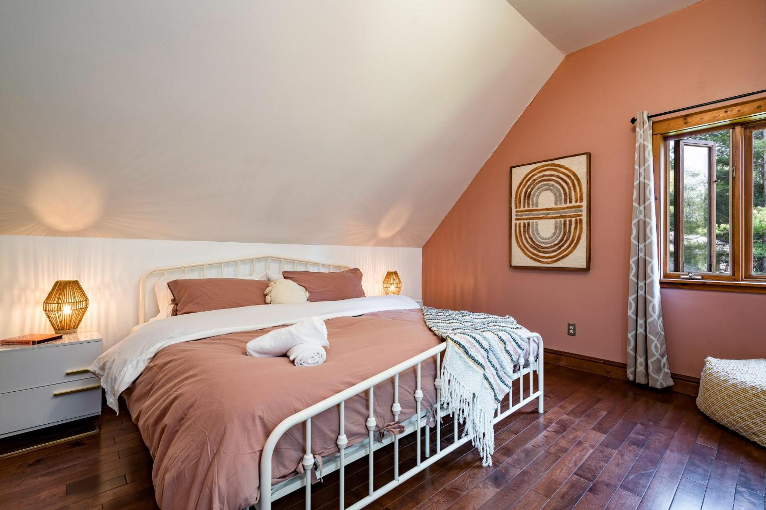 Cozy Cabin Inn