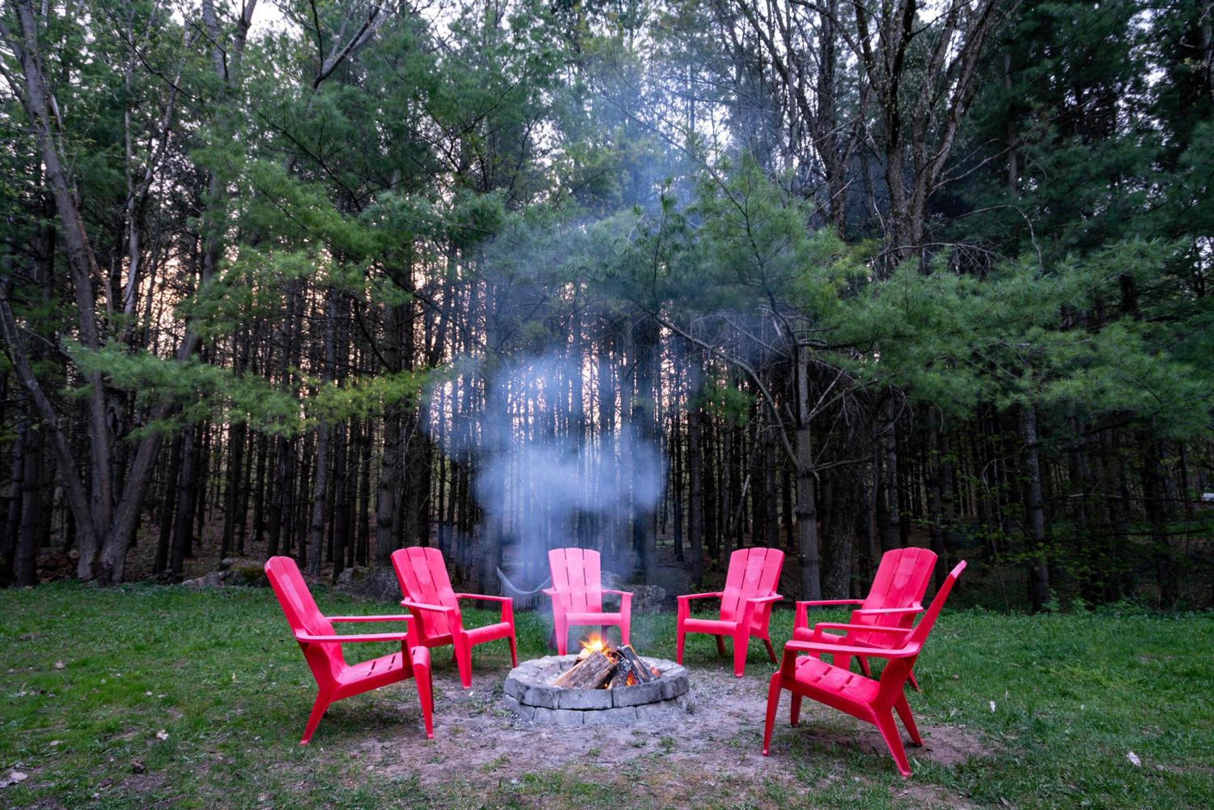 Cozy Cabin Inn
