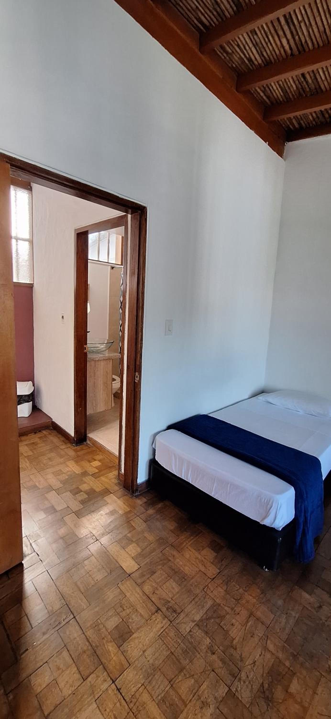 Yolo Hostel Medellin