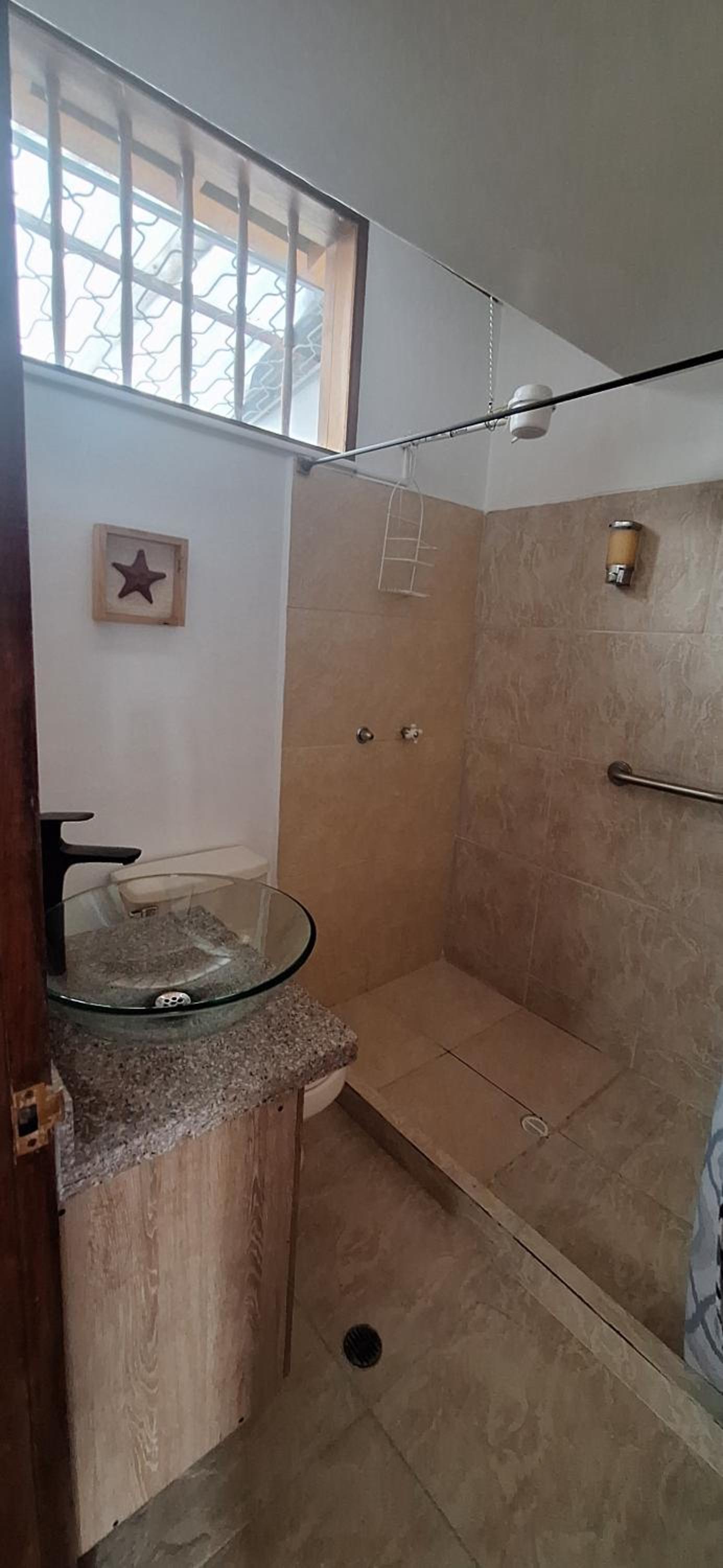 Yolo Hostel Medellin