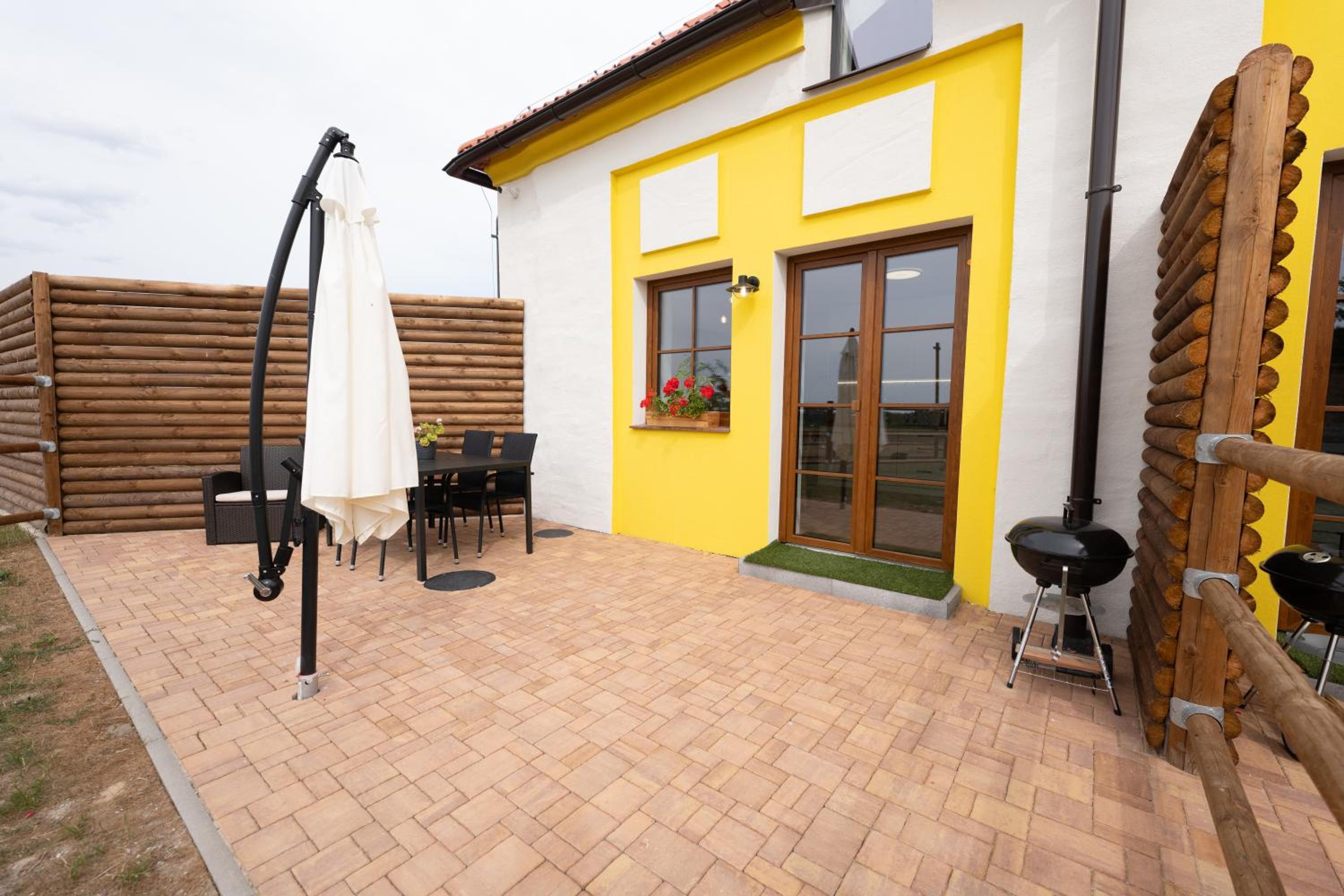 Wellness zoo apartmány Lhota