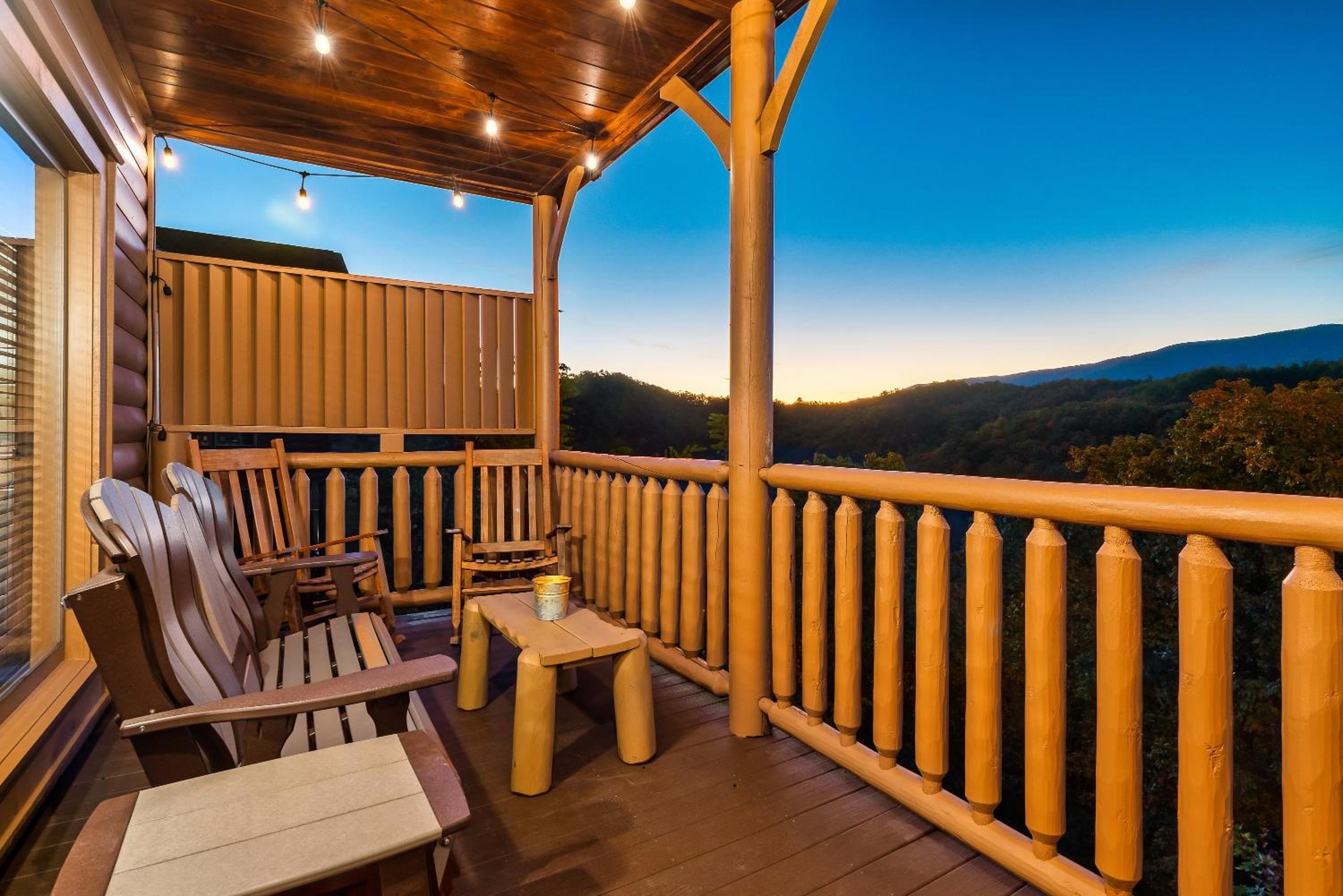 Epic Mountain Views, Hot Tub, Game Room, Sleeps 10 view 4