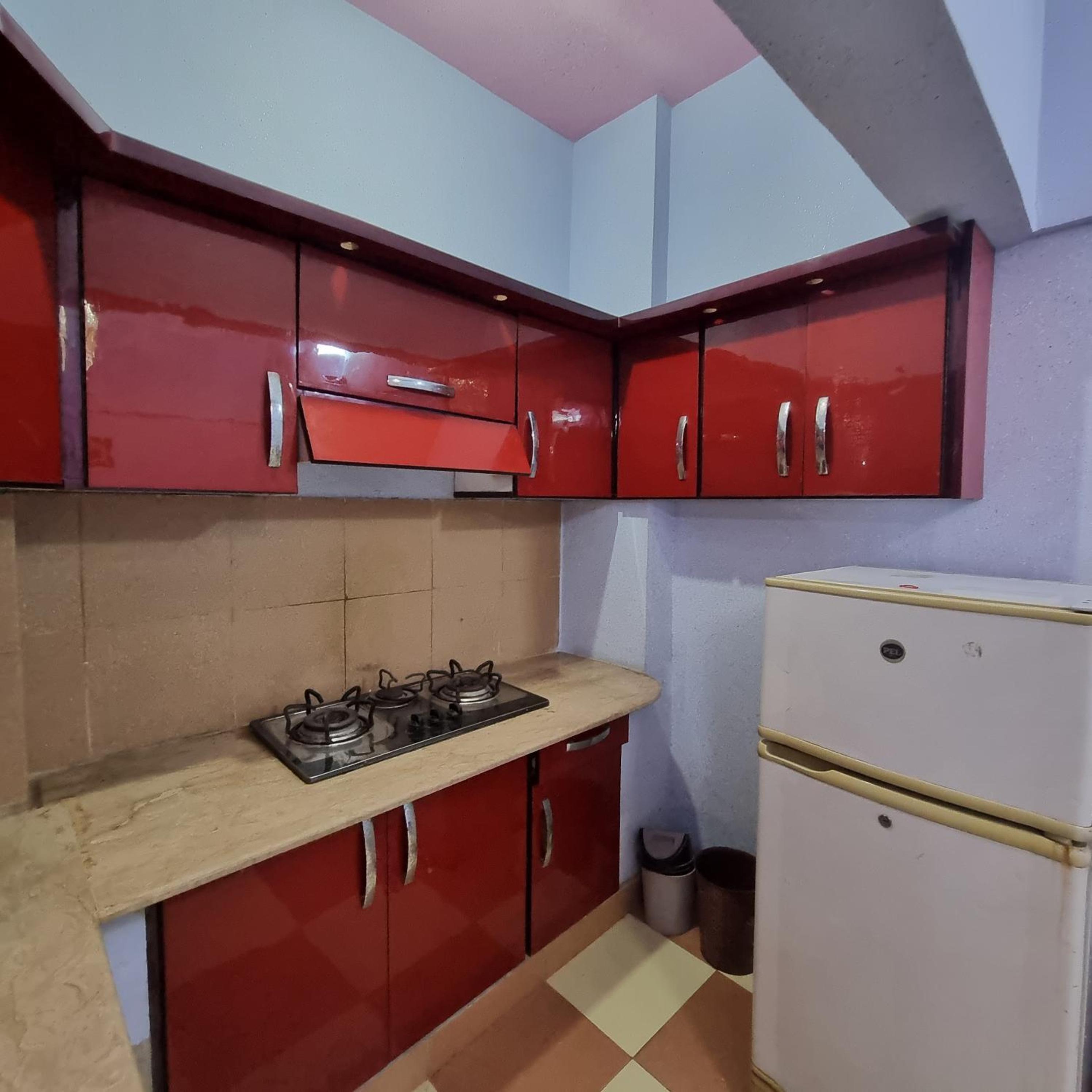 One bedroom luxury apartment 1st floor with kitchen