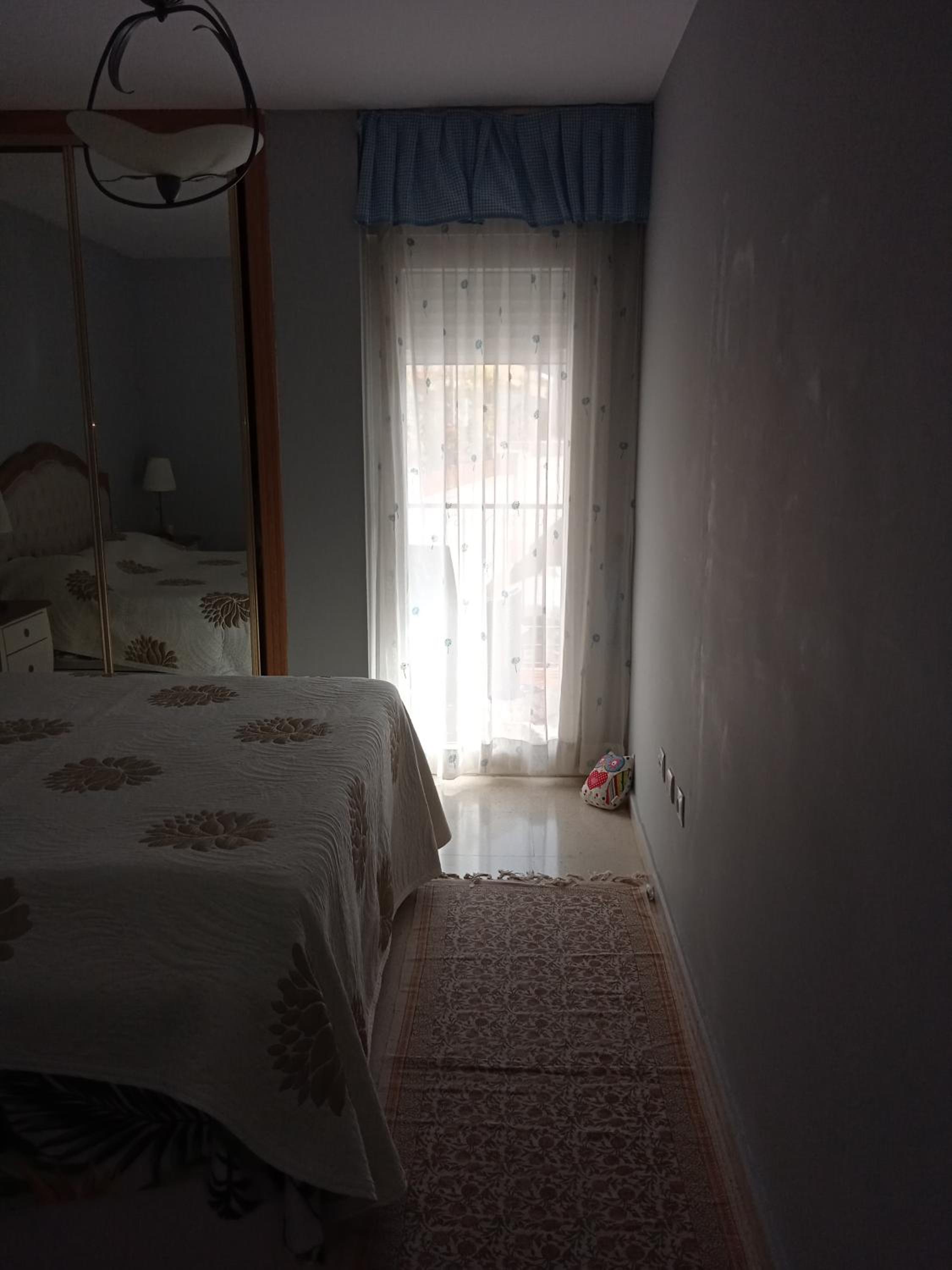 Torremolinos Habitación Doble Baño Privado y Cocina Compartida