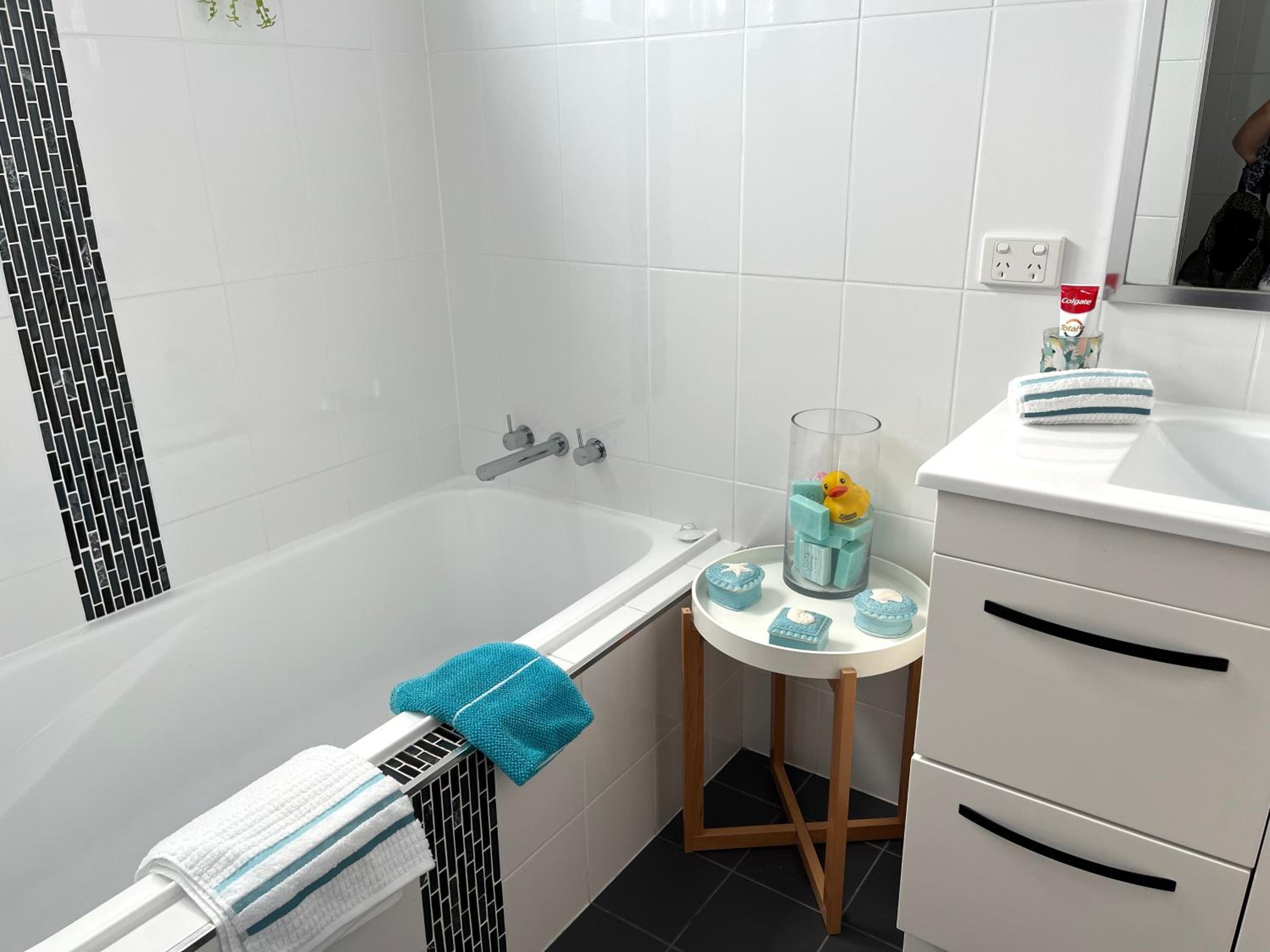 Bowen Sunrise Retreat Homestay