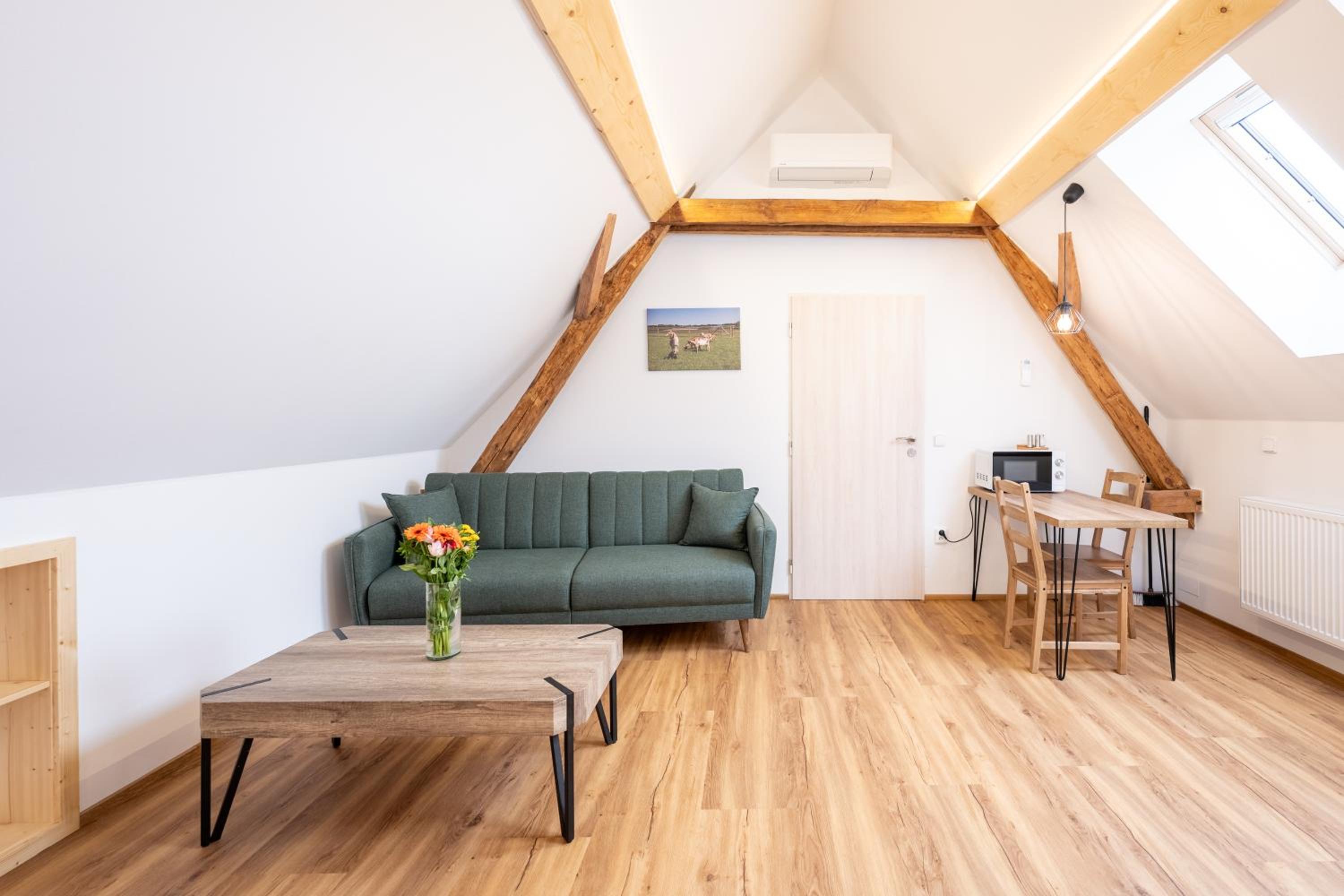 Wellness zoo apartmány Lhota