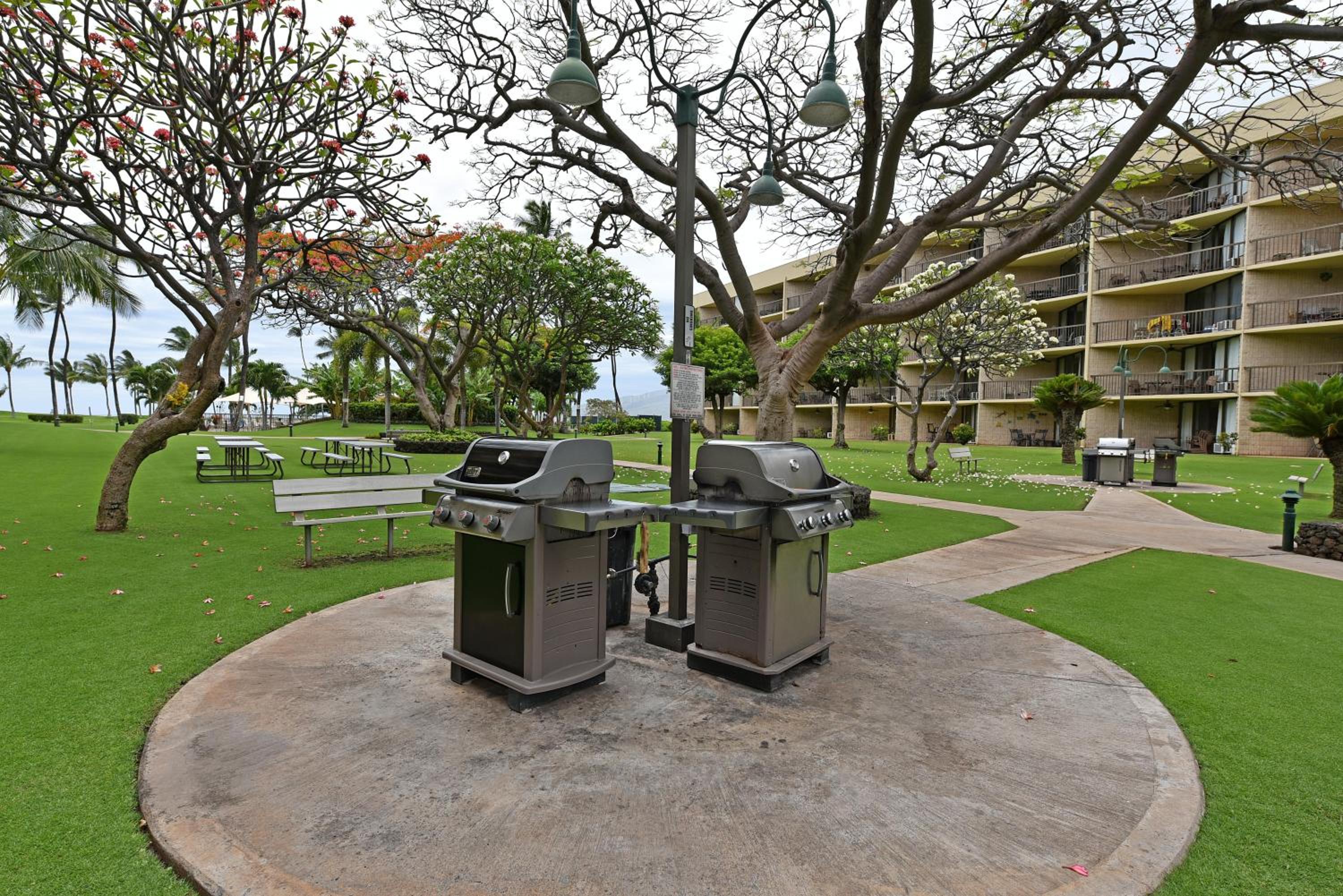 Maui Sunset B402 · MSNB402 OceanFront 1Bedroom Getaway w Pool