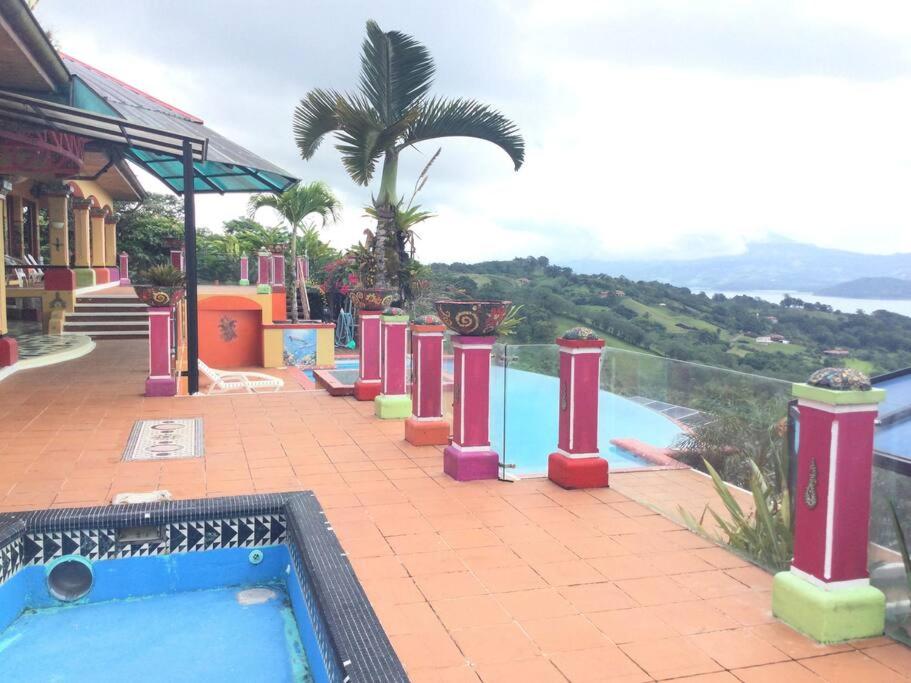 Lake Arenal Killer View Villa