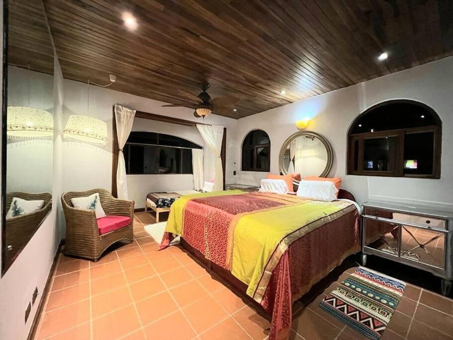 Lake Arenal Killer View Villa