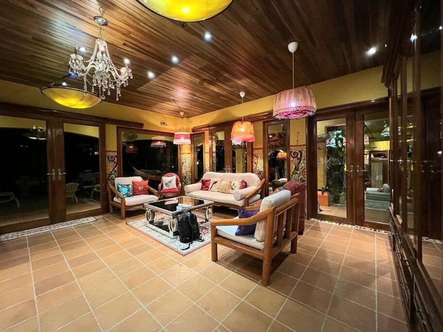 Lake Arenal Killer View Villa