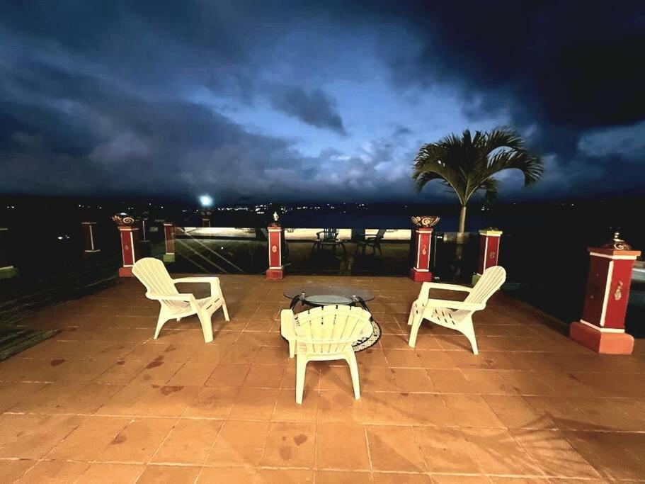 Lake Arenal Killer View Villa