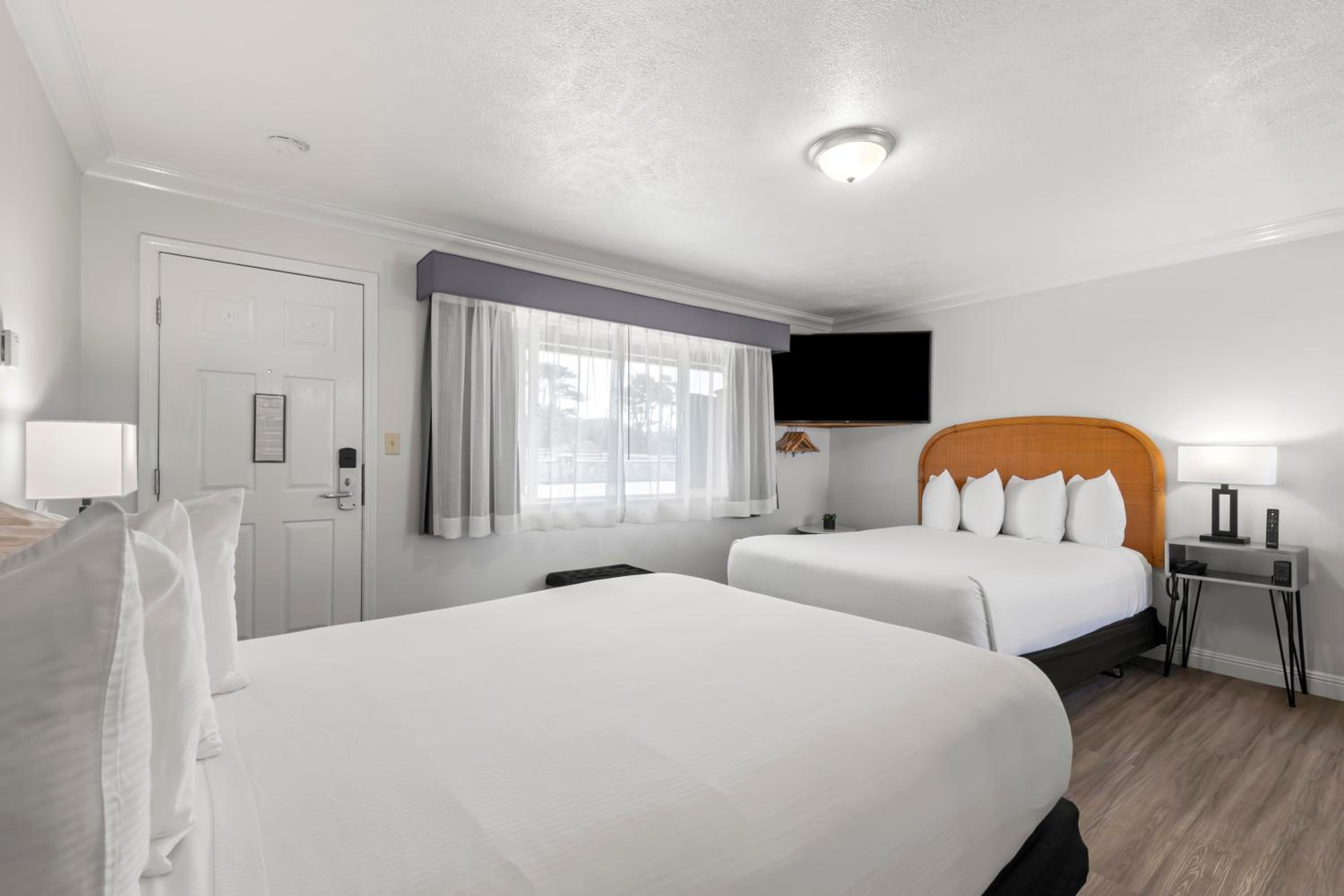 Beachcomber Motel