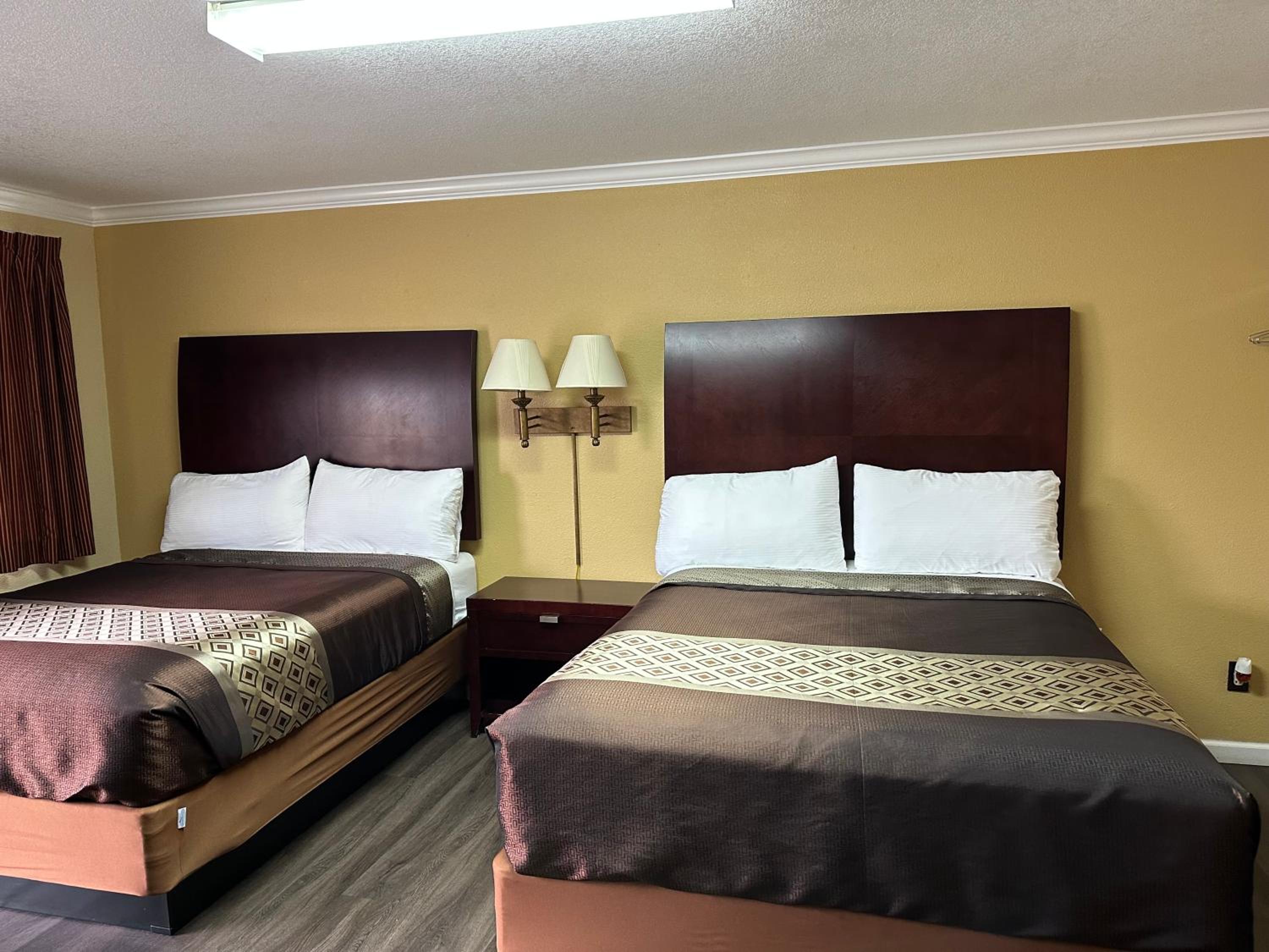 Galaxie Motel - Property Image 12