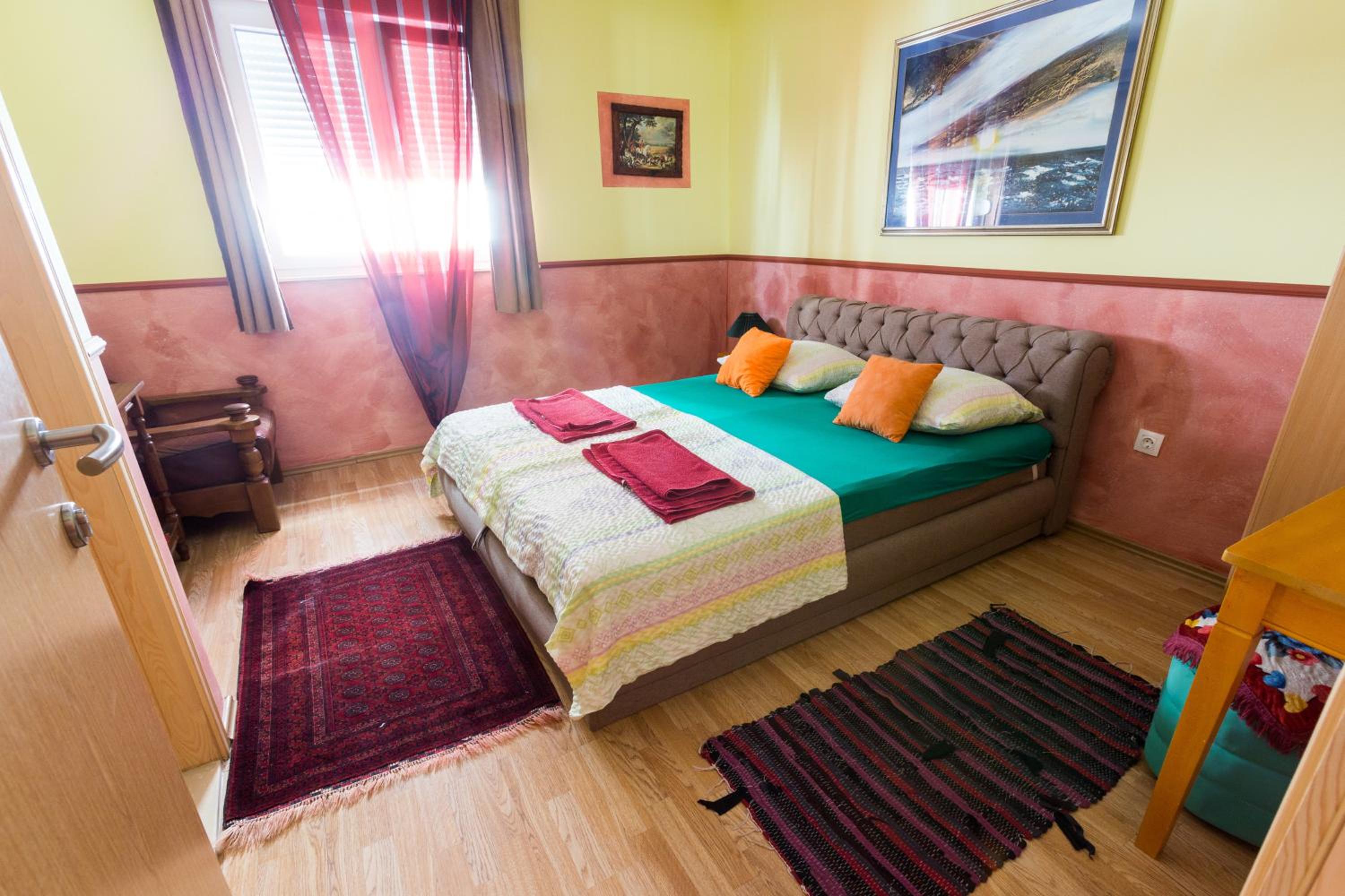 Apartment&Rooms 