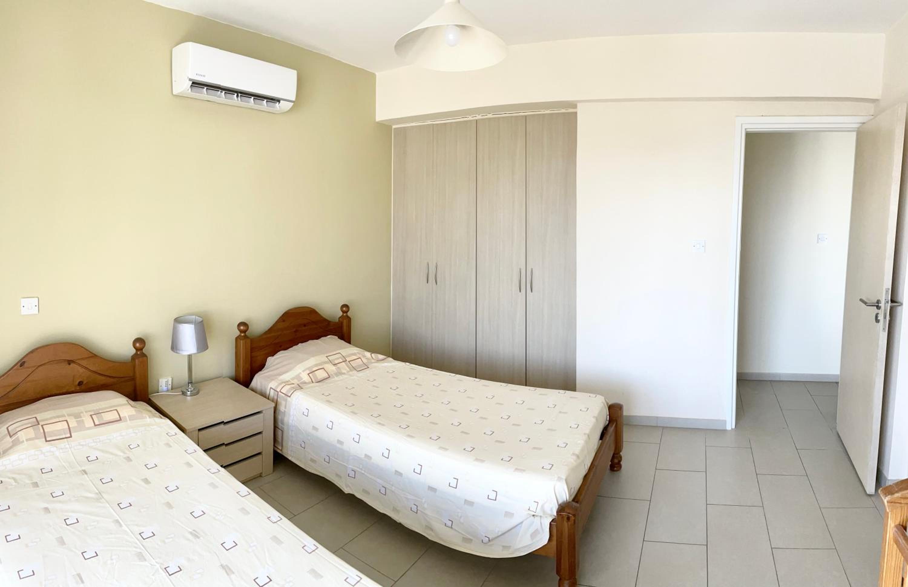 NISSI BEACH AYIA NAPA Pool View Apartment Large Terrace 450m from Nissi Beach