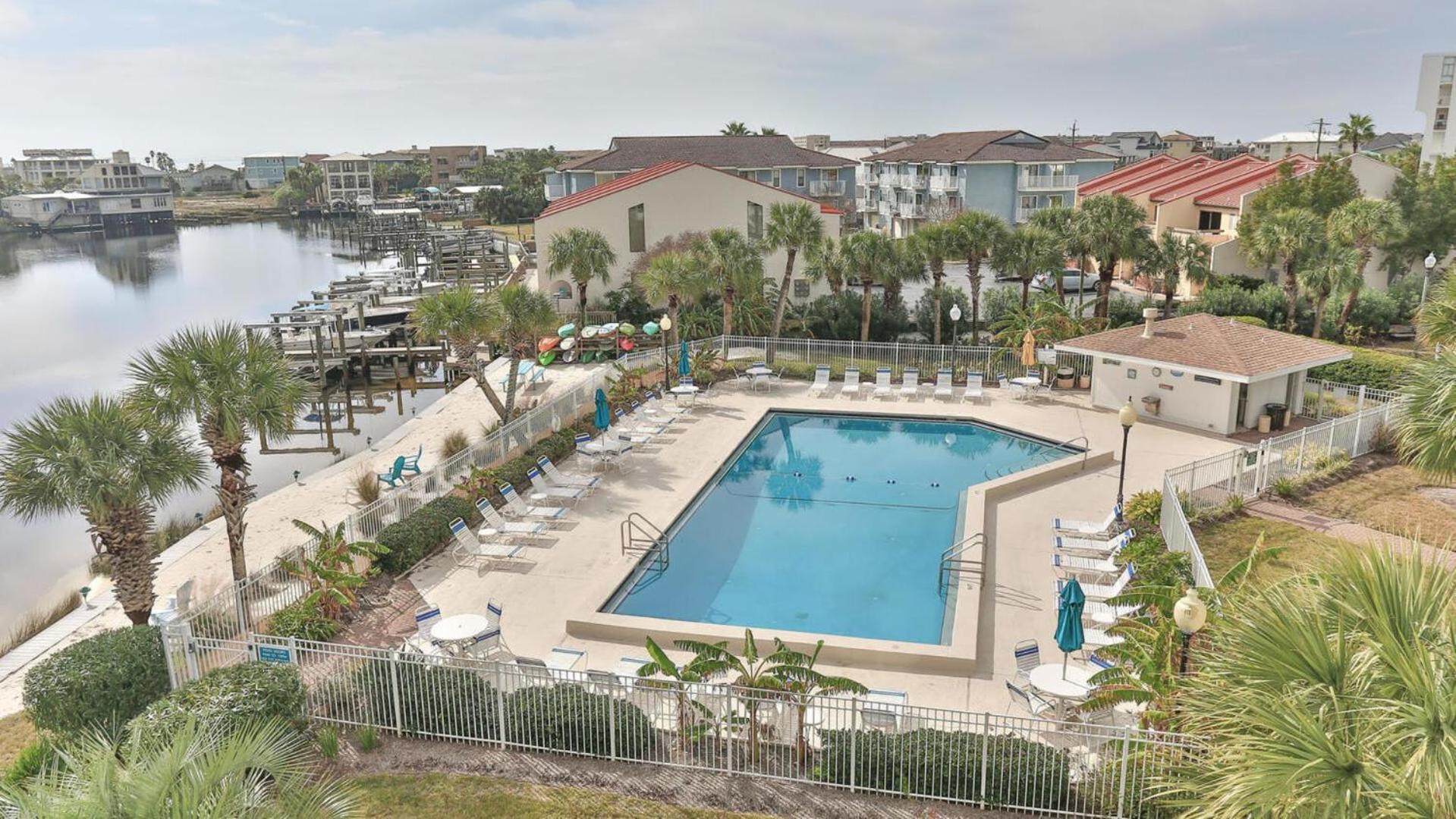Dolphin Point 404B - 2BR on Holiday with Views of Harbor view 3