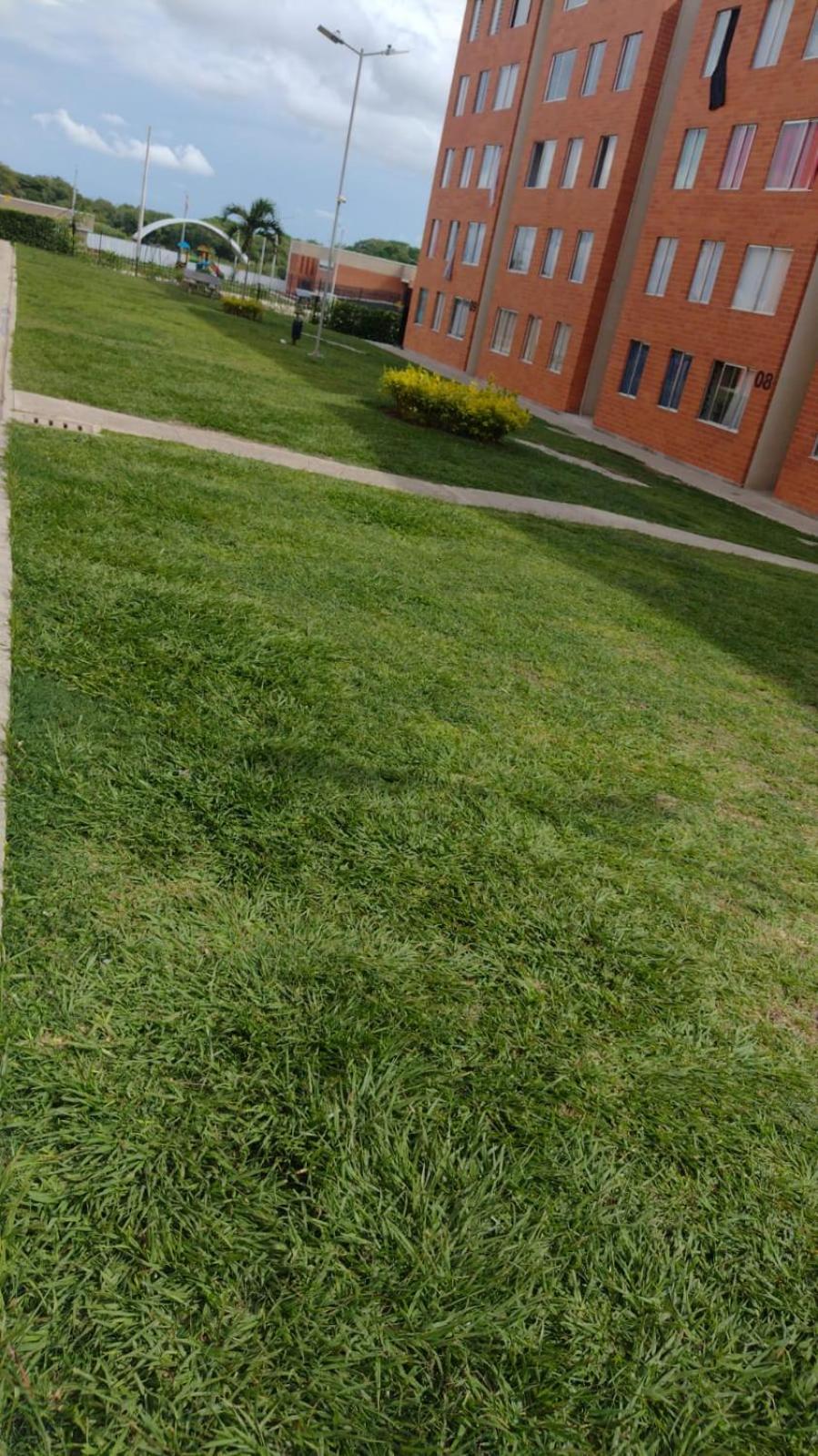 Apartamento vacacional con piscina y parqueadero