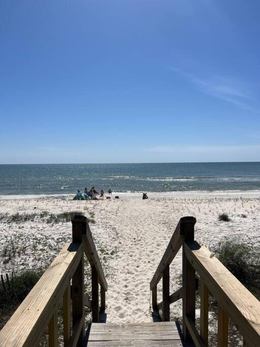 Avalon by the Sea view 2