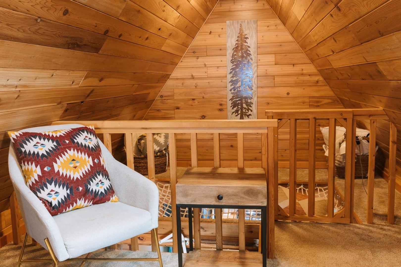 The Kootenay Lake House - A Private Luxury Retreat