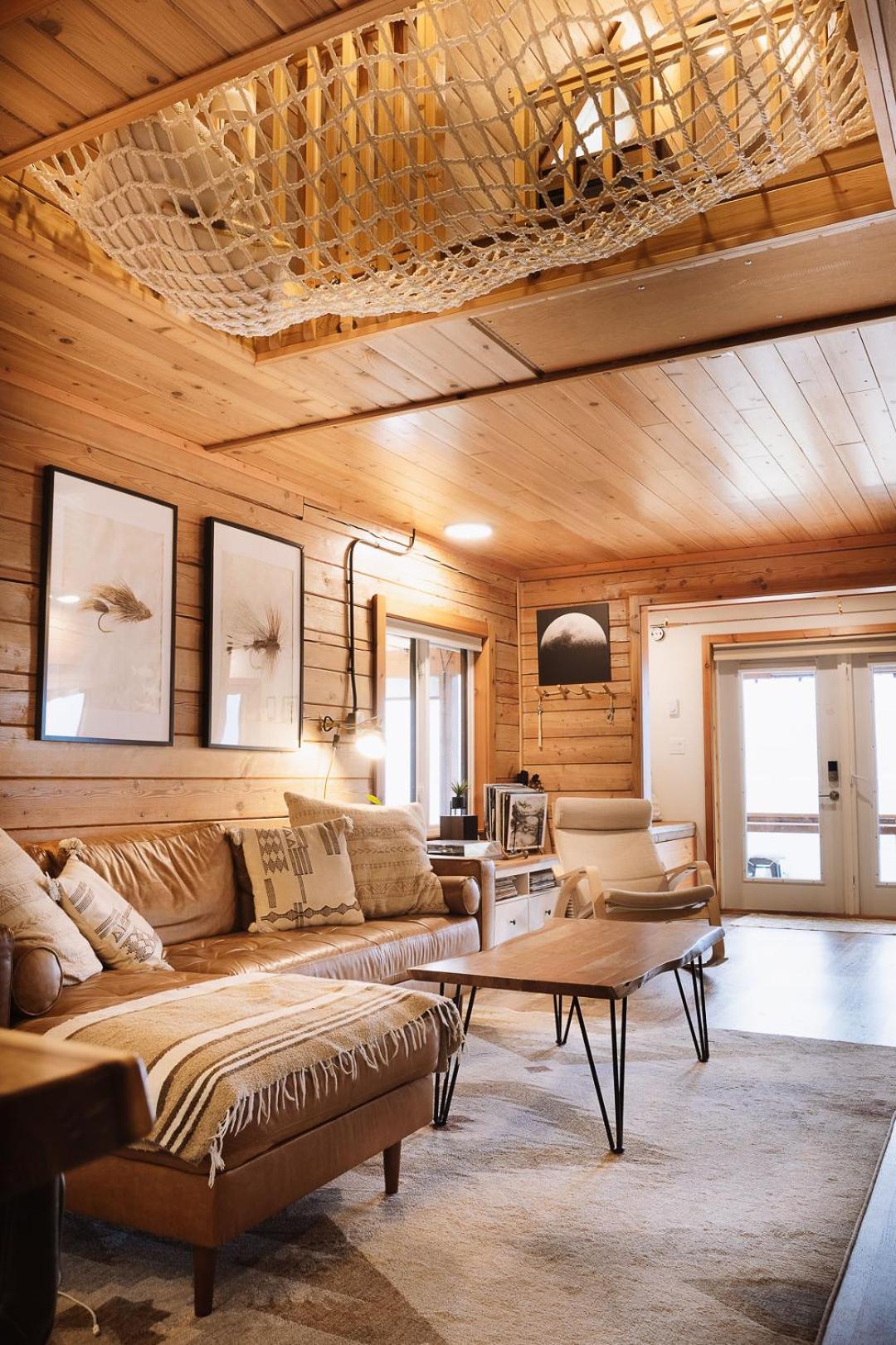 The Kootenay Lake House - A Private Luxury Retreat