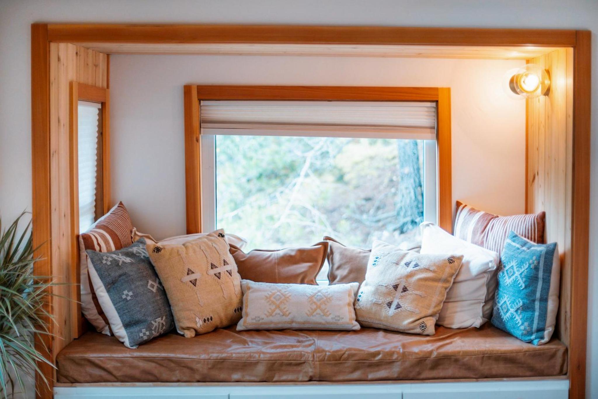 The Kootenay Lake House - A Private Luxury Retreat