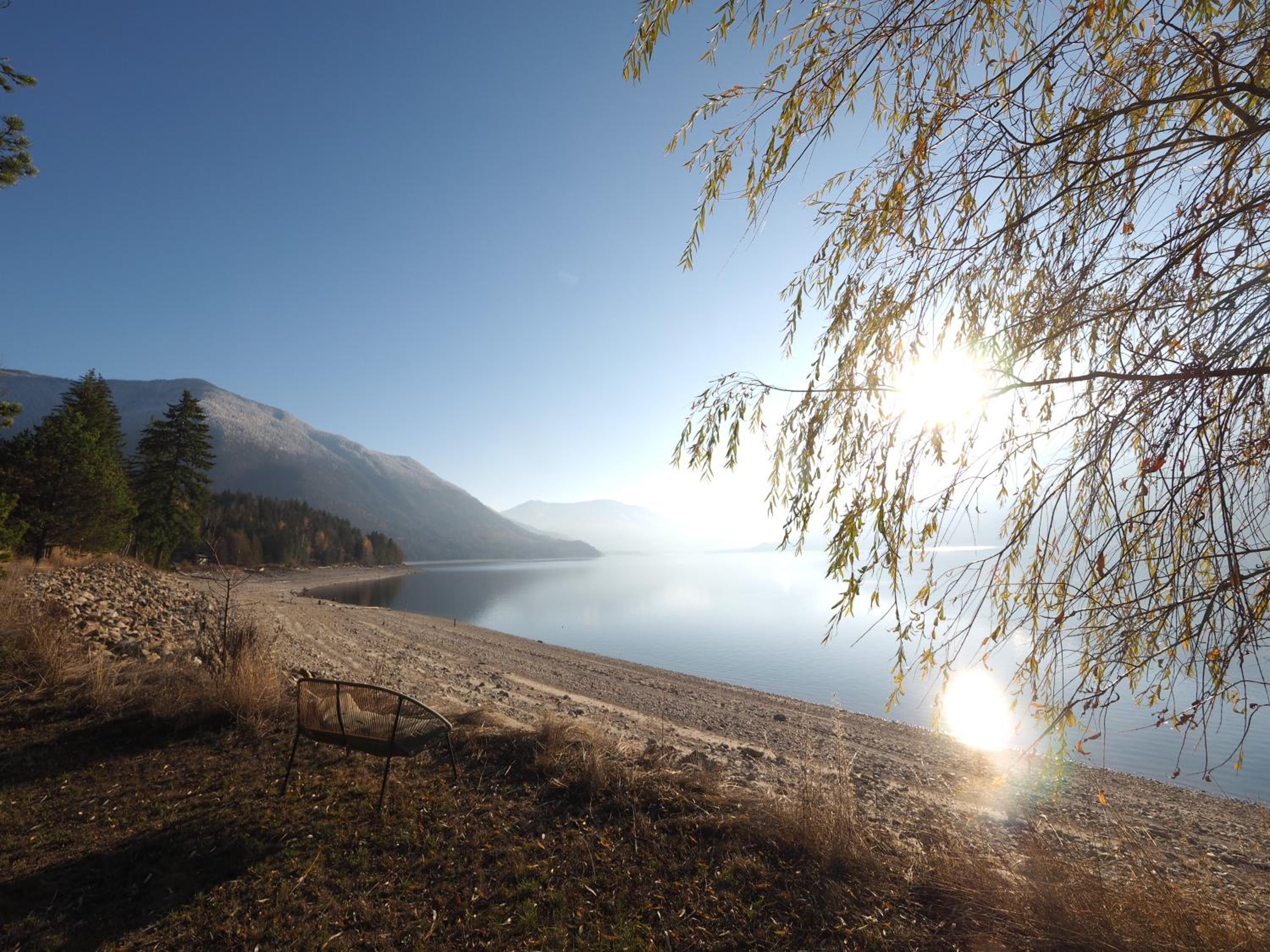 The Kootenay Lake House - A Private Luxury Retreat