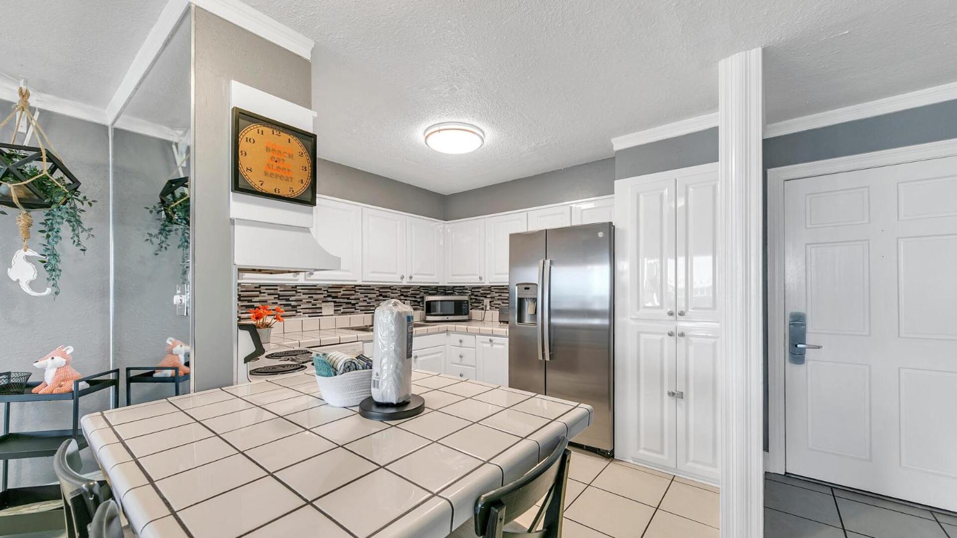 Dolphin Point 601B - Remodeled 2BR with Destin Harbor Views view 3