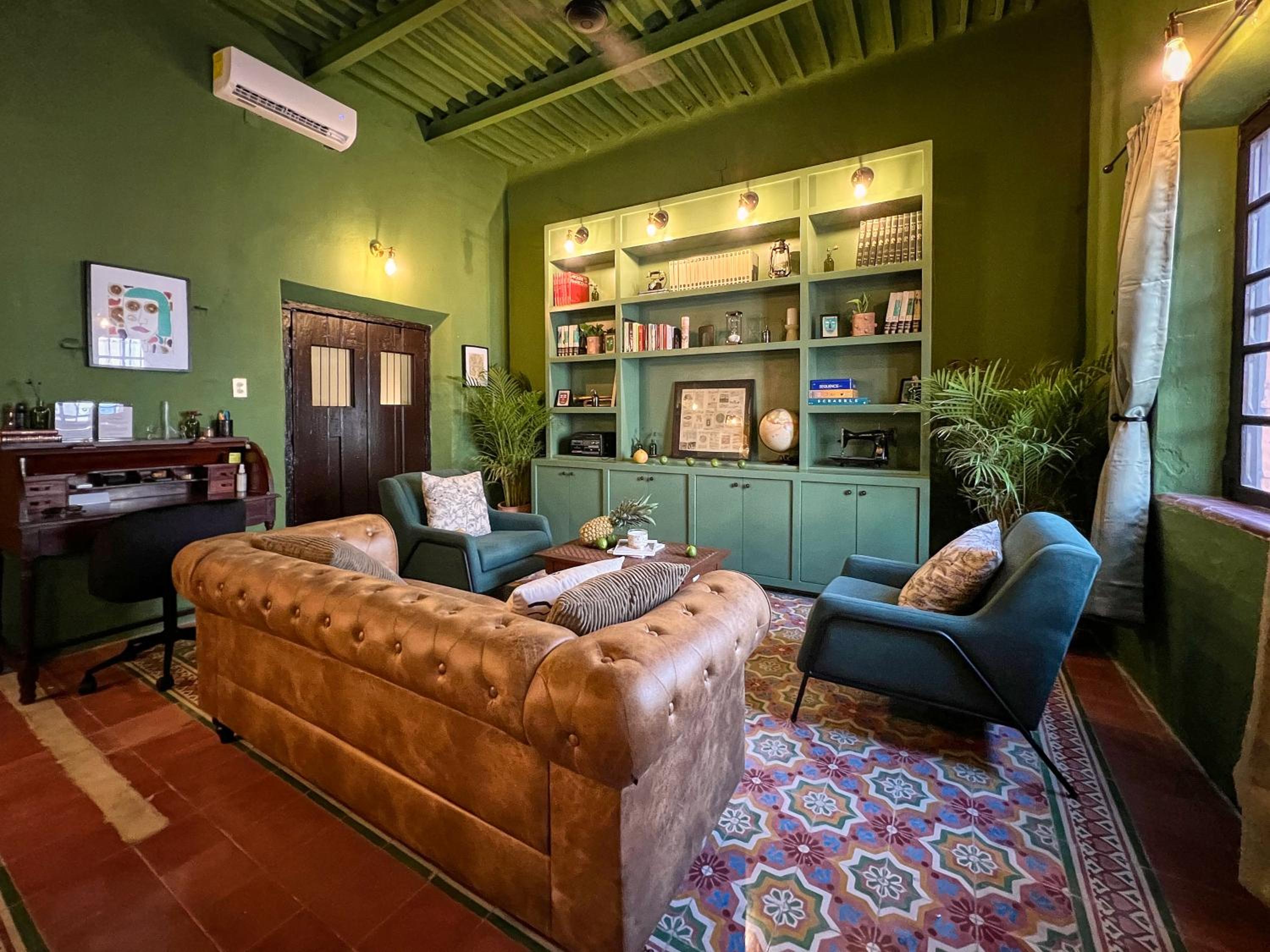lounge