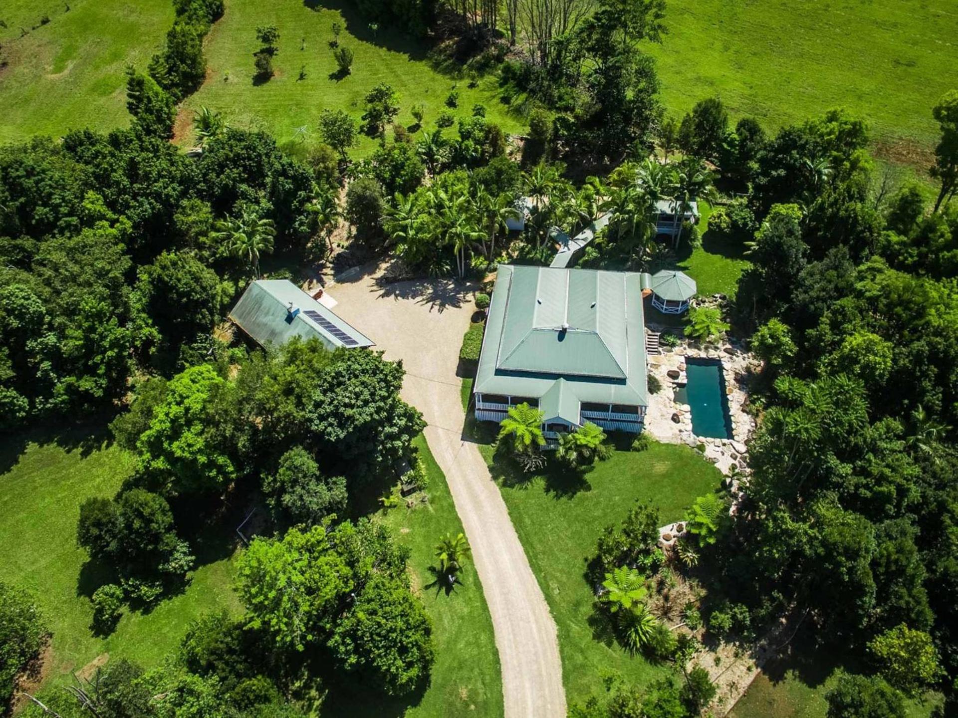Bangalla - luxury hinterland retreat with pool