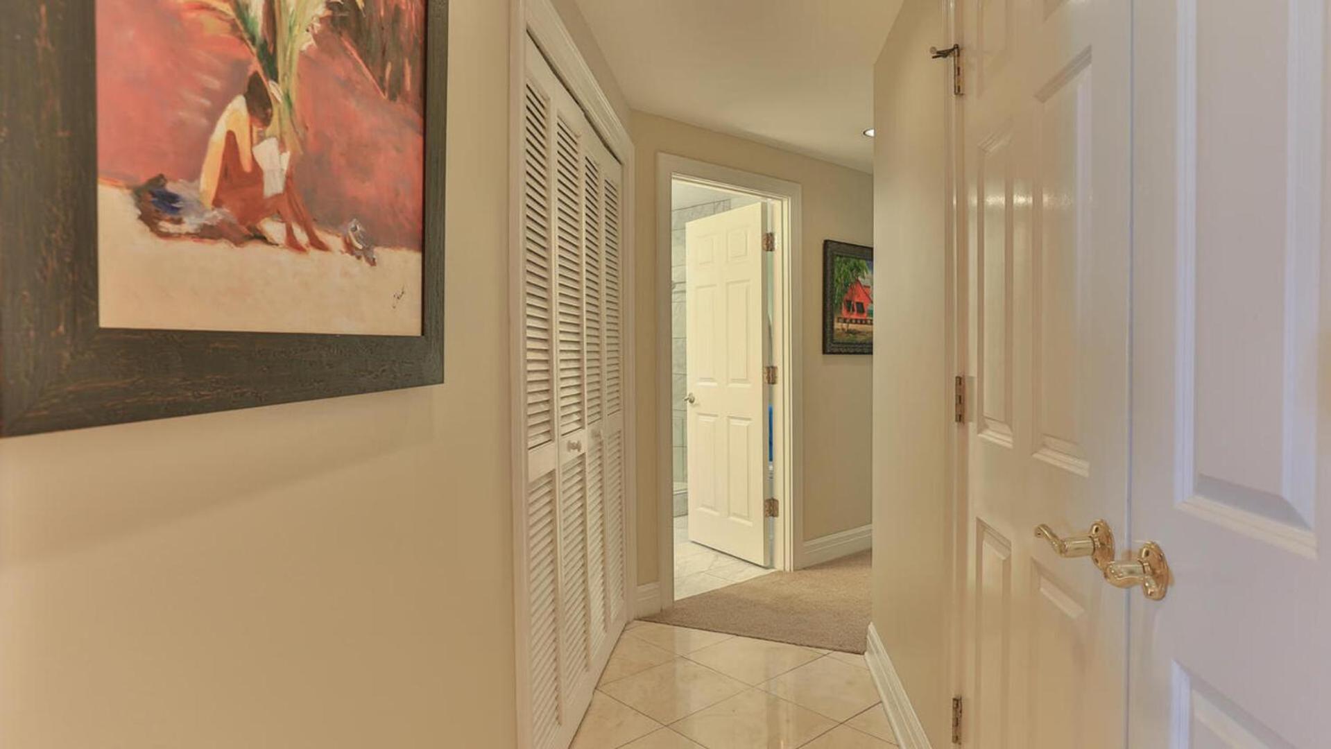 Grandview 102 - Fabulous Beach Front Ground Floor view 4