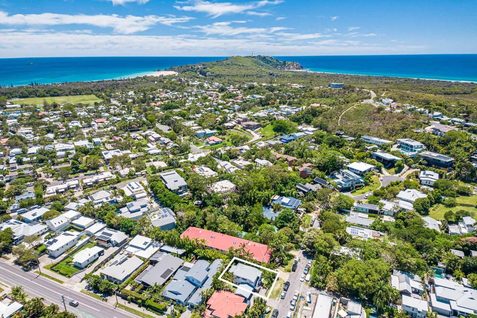 Cape Cottage - 5 bed charming cottage close to everything