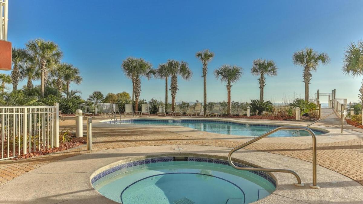 Destin Towers 143- Beach Front 2BR view 5
