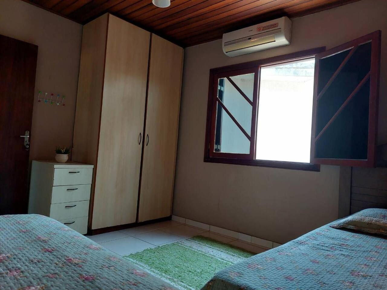 SOBRADO PERTO DE 2 PRAIAS