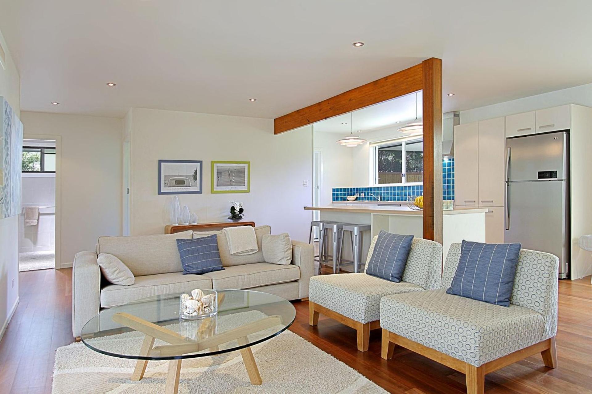 Mi Casa - stylish beach house near town & surf