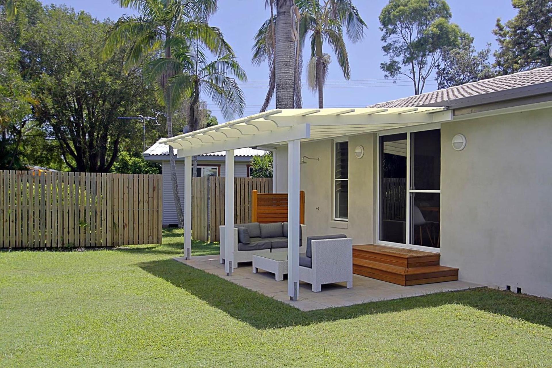 Mi Casa - stylish beach house near town & surf