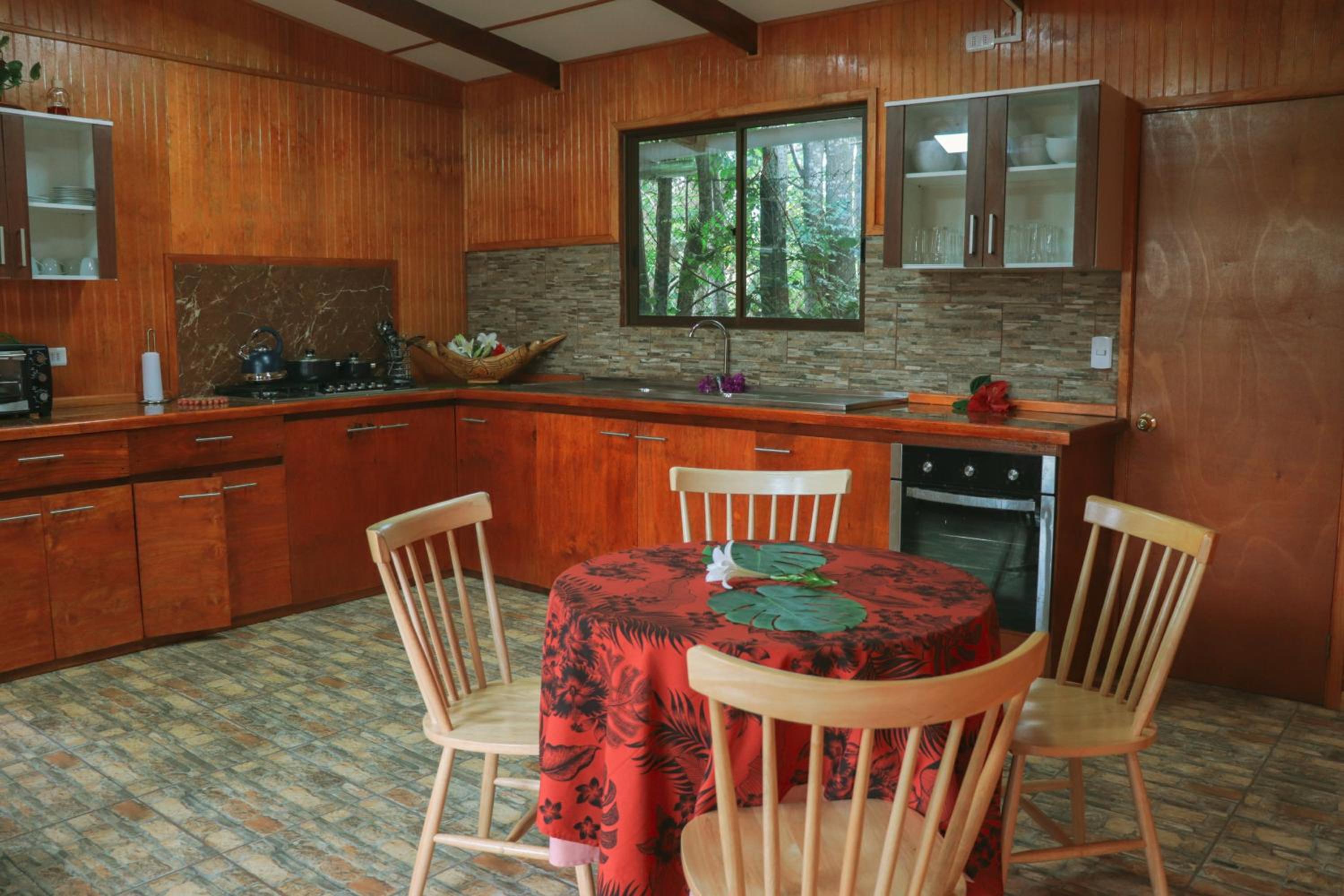 Hostal Makohe Rapa Nui