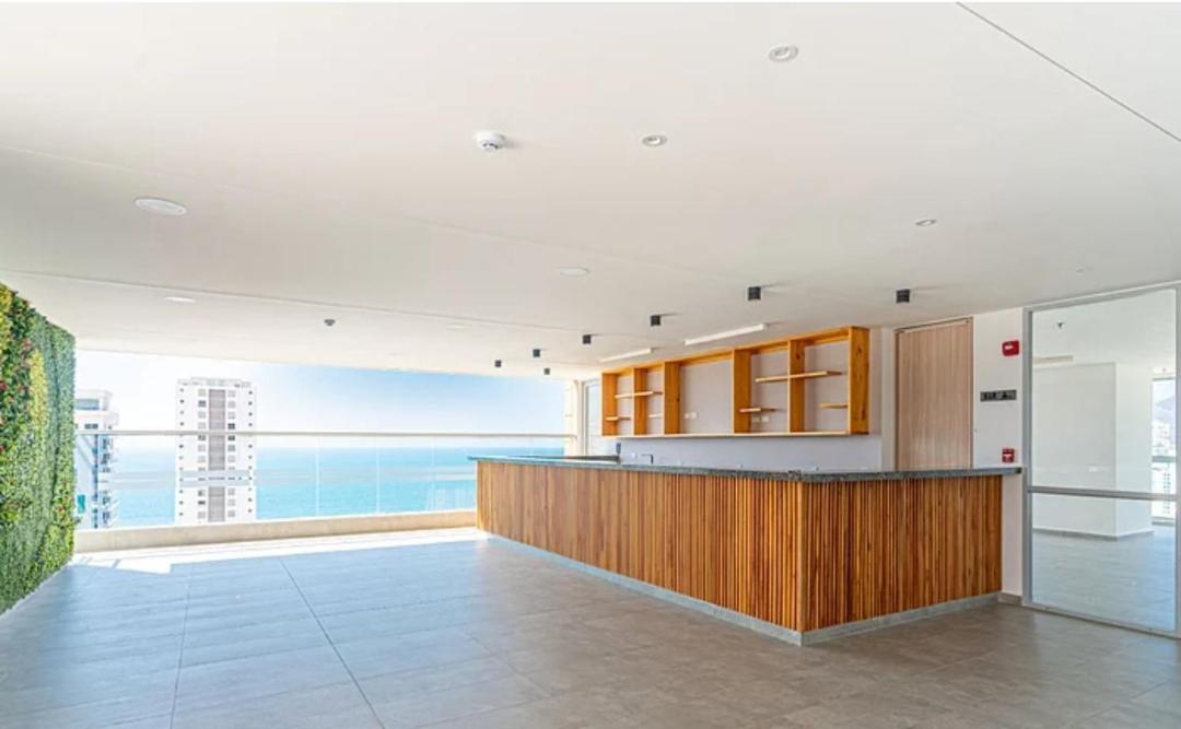 Apartamento a mts de la playa Elegante y Acogedor