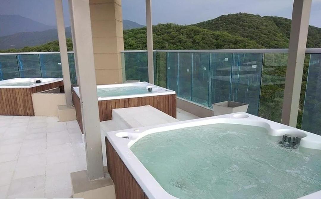 Apartamento a mts de la playa Elegante y Acogedor